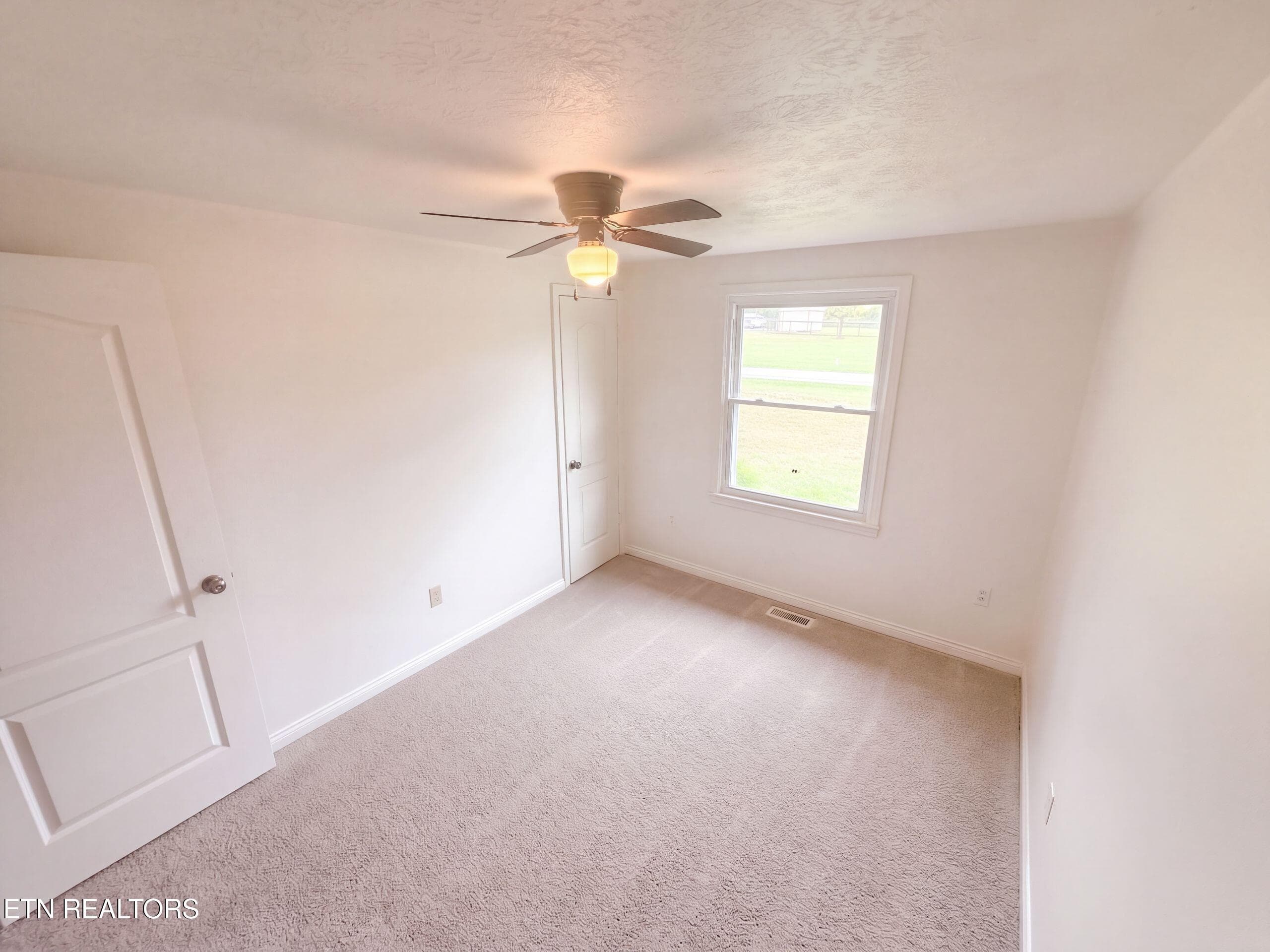 listing_10 - 6034 Nails Creek Rd, Seymour, TN 37865