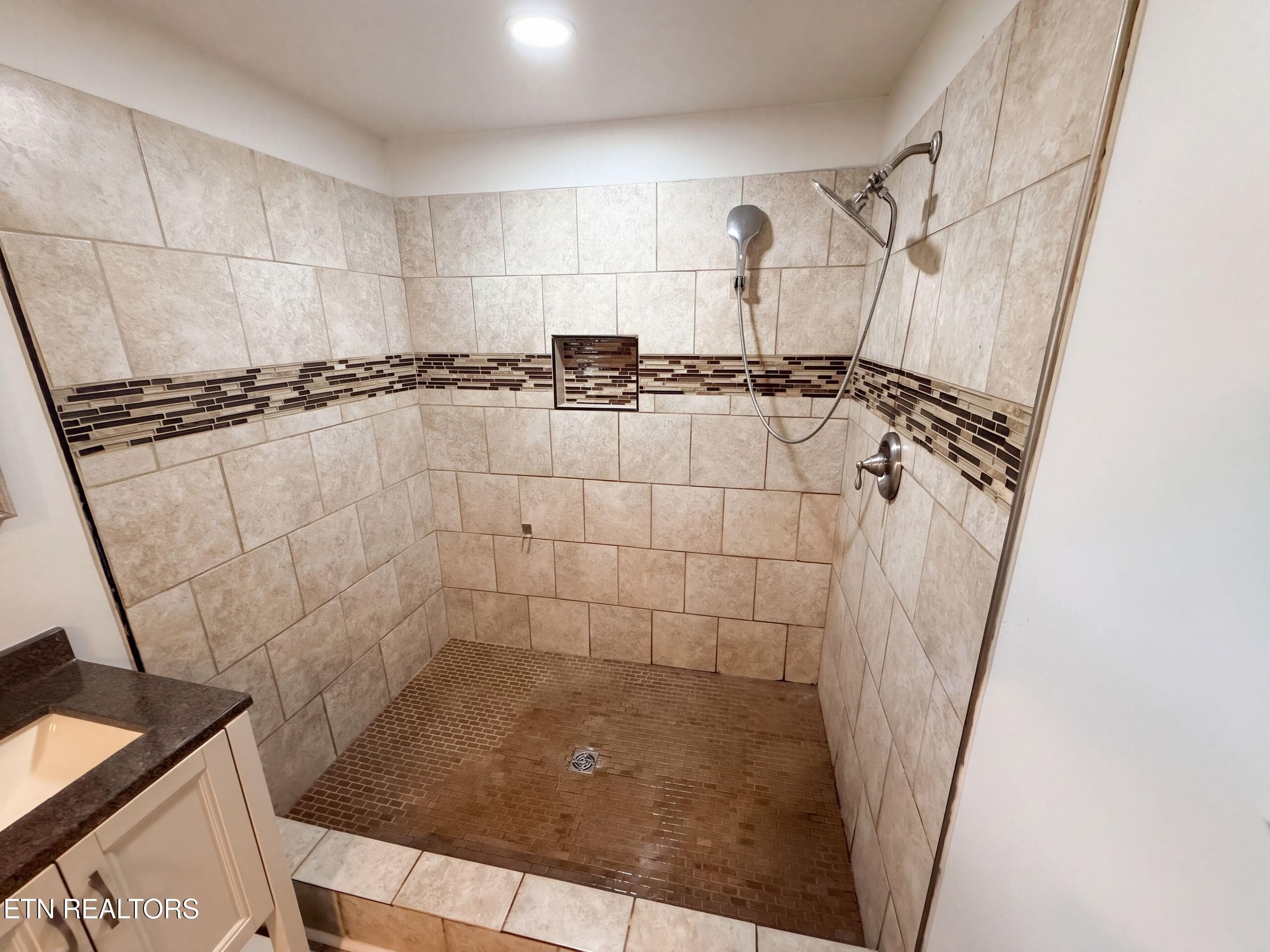 listing_15 - 6034 Nails Creek Rd, Seymour, TN 37865