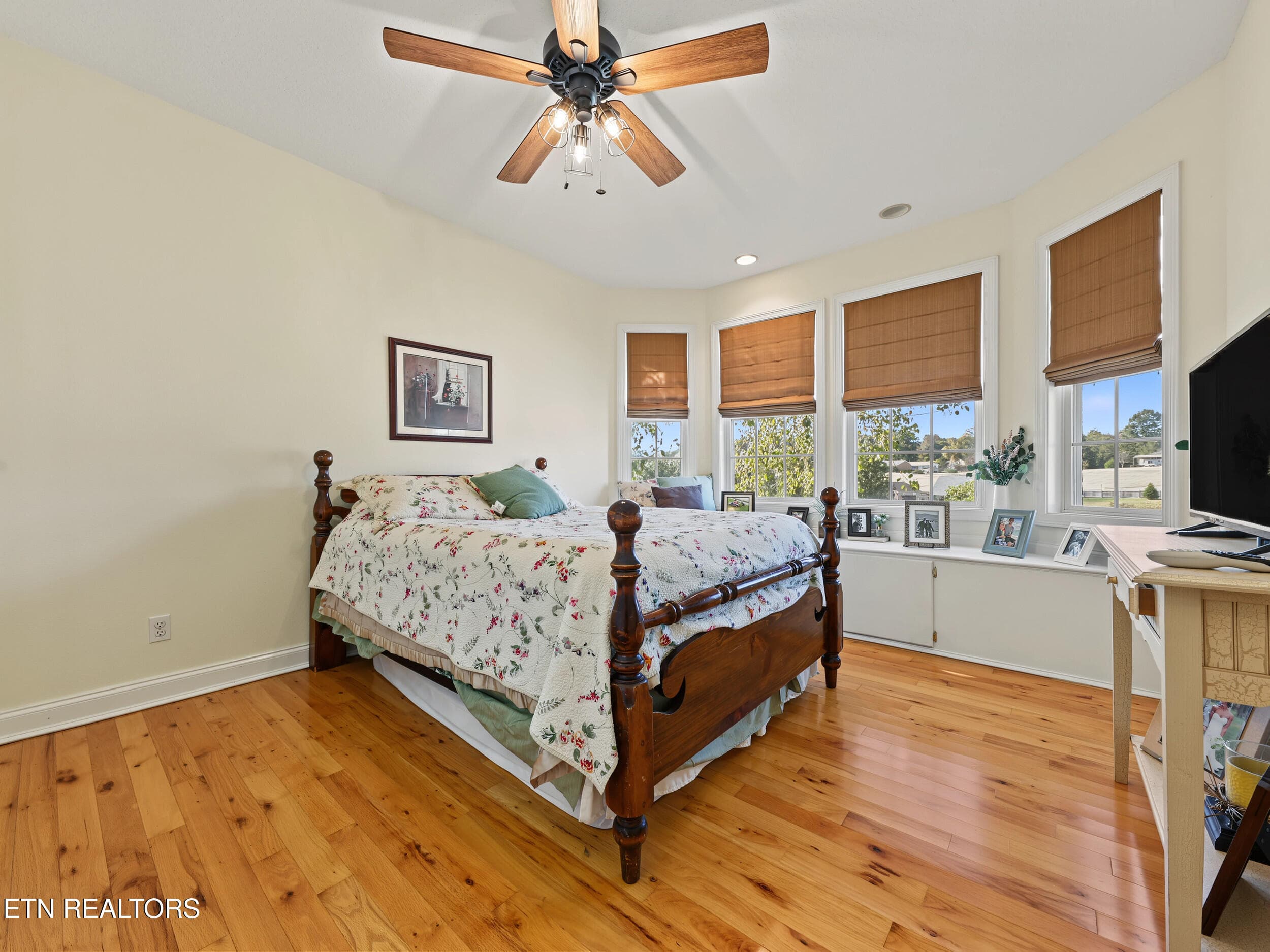 Bedroom 3 - 1420 Foxfire Circle, Seymour, TN 37865