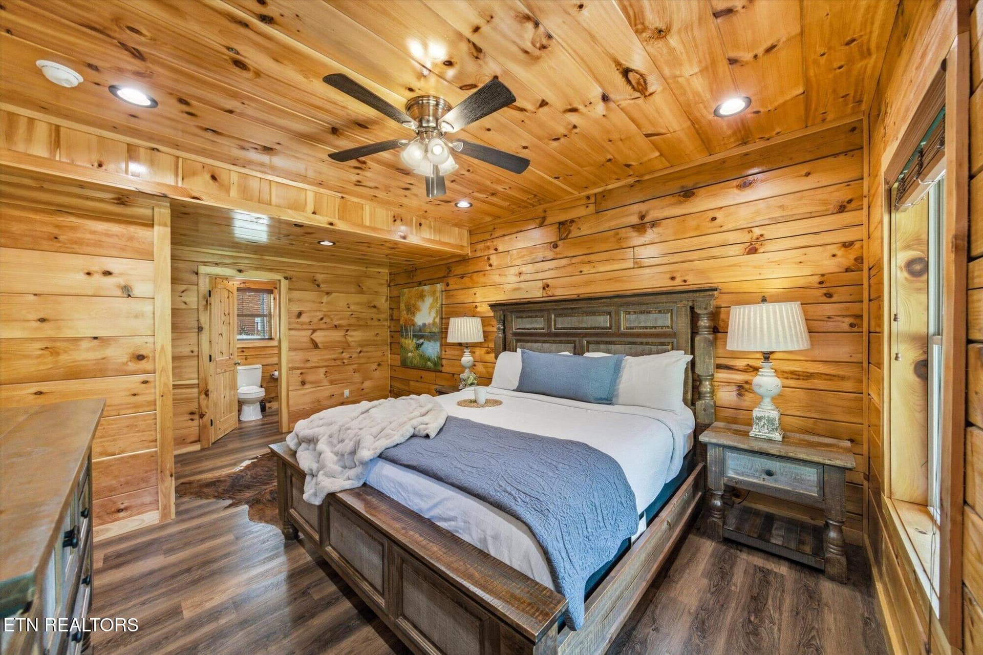 21 - 2933 Fiddlers Creek Way, Pigeon Forge, TN 37863