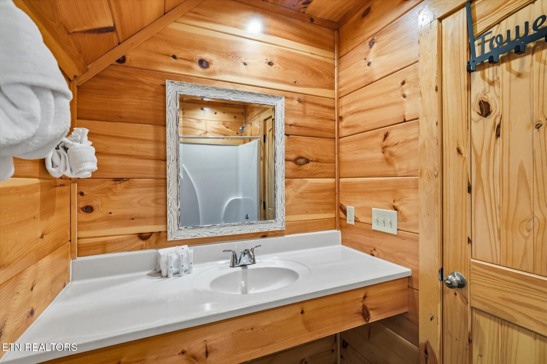 32 - 2933 Fiddlers Creek Way, Pigeon Forge, TN 37863