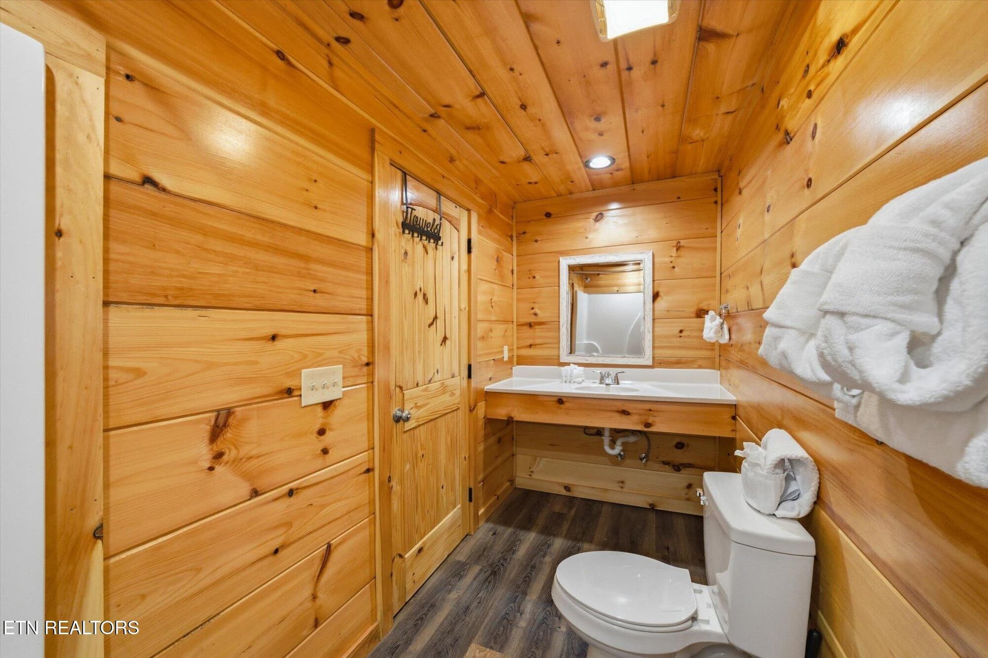 34 - 2933 Fiddlers Creek Way, Pigeon Forge, TN 37863