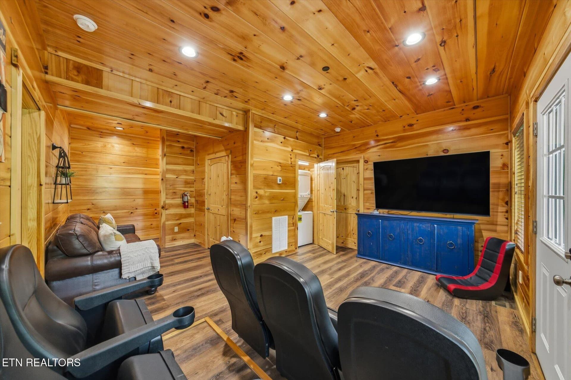 36 - 2933 Fiddlers Creek Way, Pigeon Forge, TN 37863