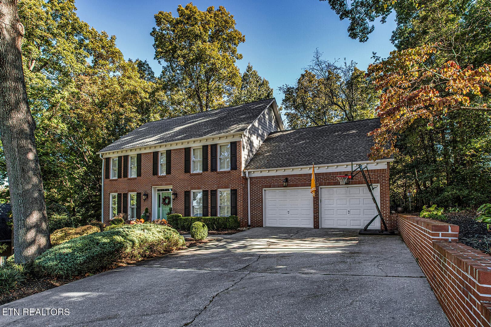 332 Sugarwood Drive, Knoxville, TN 37934