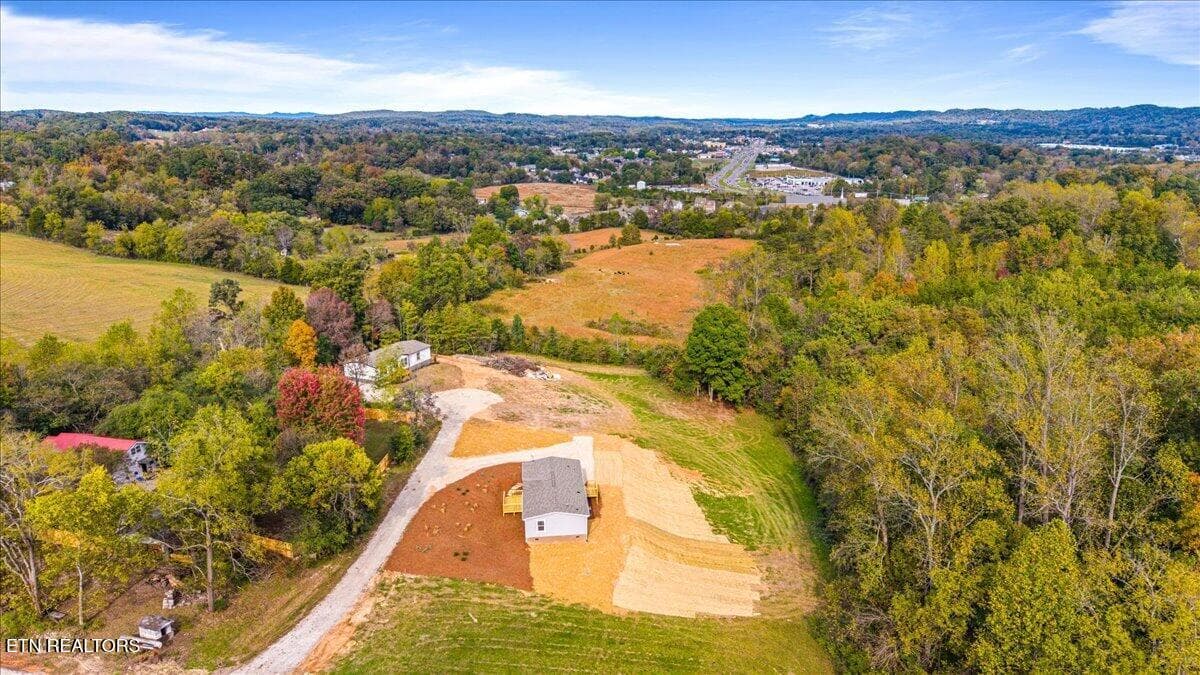 49-Bland Rd - 352 Bland Rd, Clinton, TN 37716