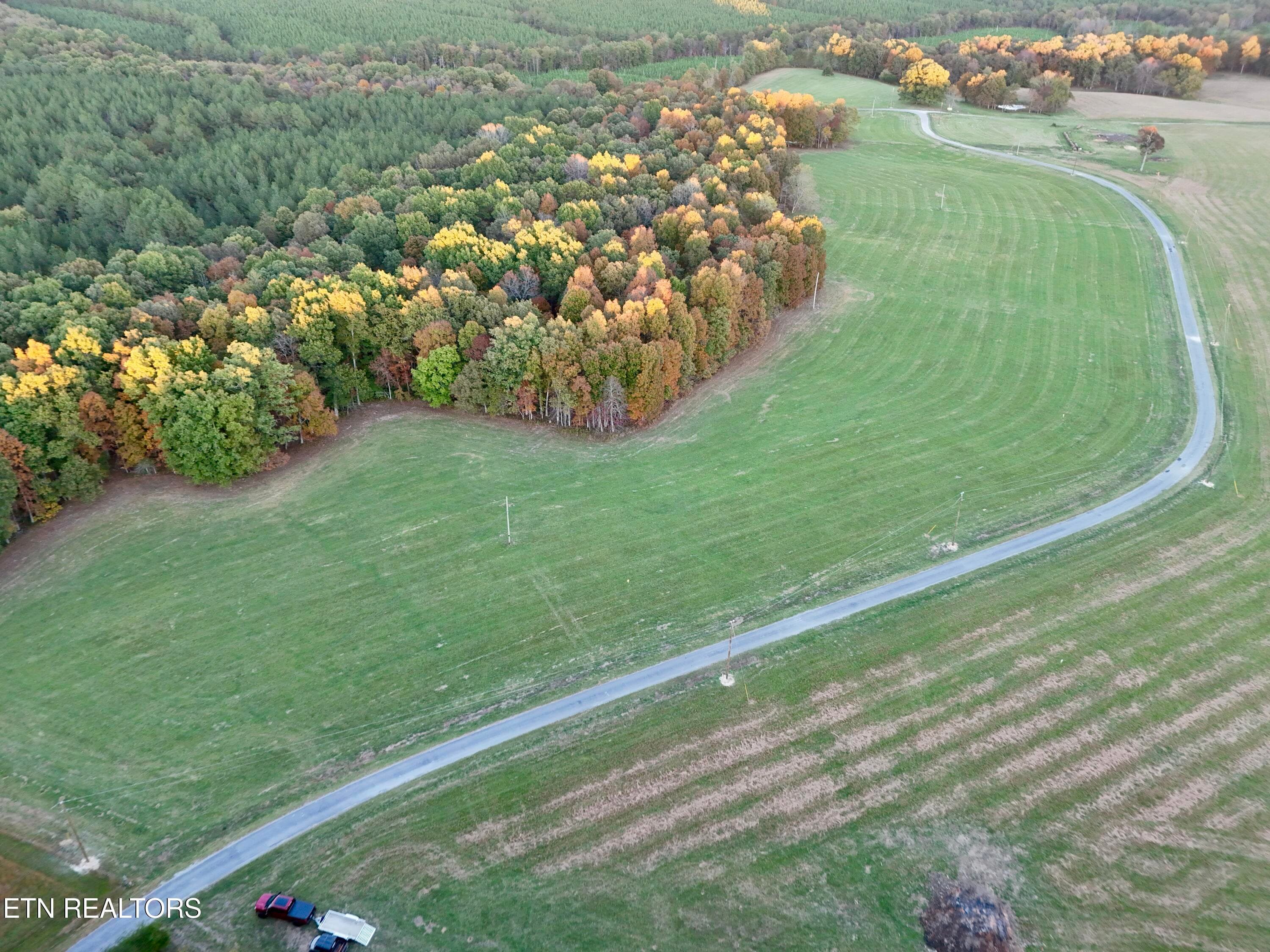 DJI_20261019190218_0058_D - Poke Patch Rd, Crossville, TN 38572