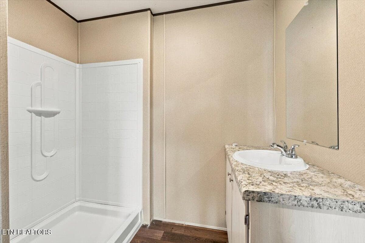 24-900 Shackleford Rd 24 - 900 Shackleford Rd, Mosheim, TN 37818