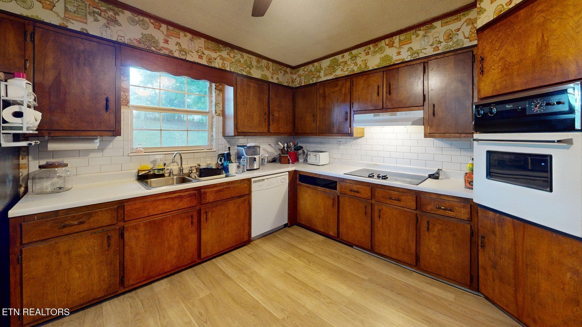 Linwood-Dr-Kitchen - 145 Linwood Drive, Sweetwater, TN 37874