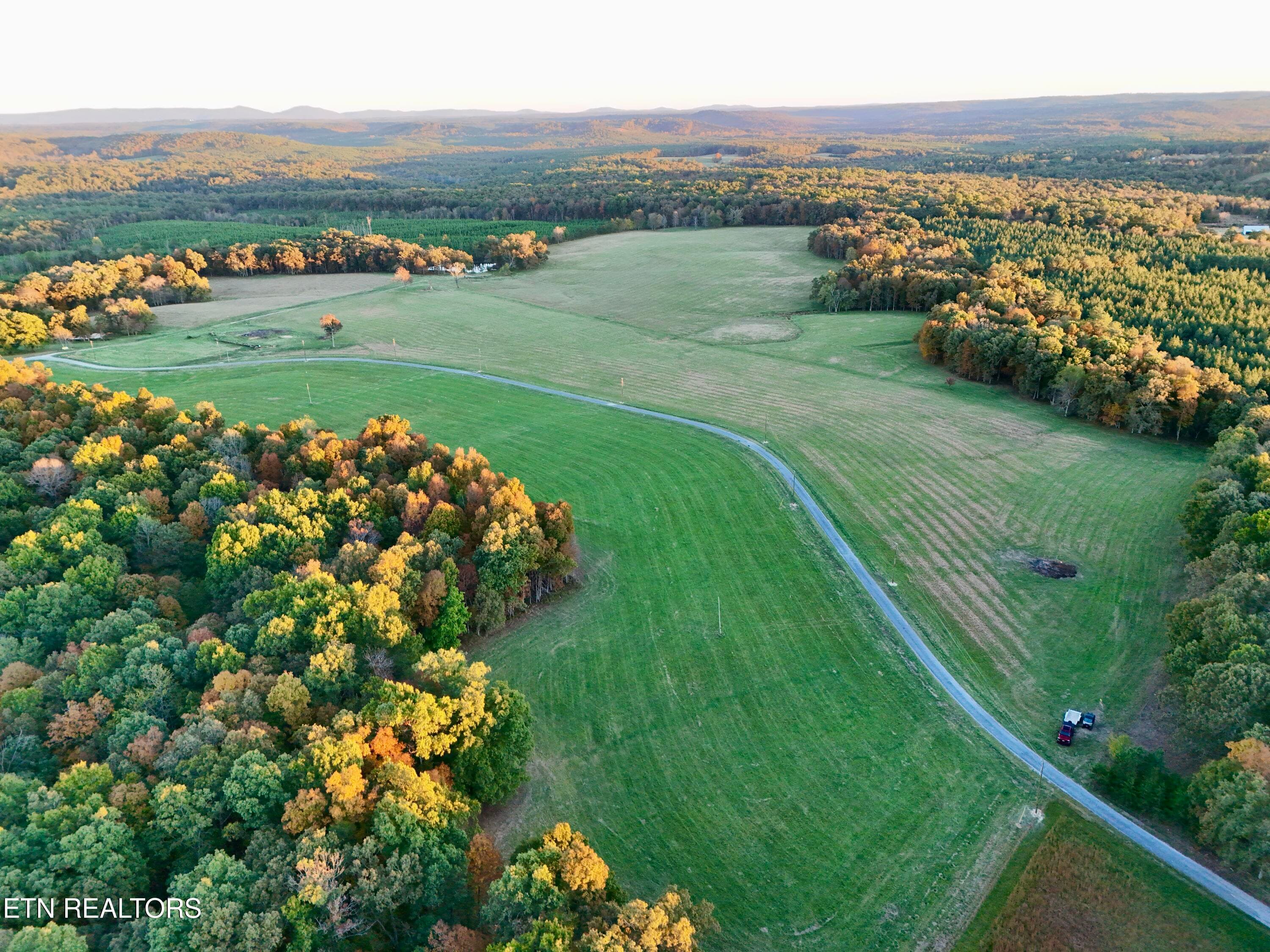 9 - Poke Patch Rd, Crossville, TN 38572