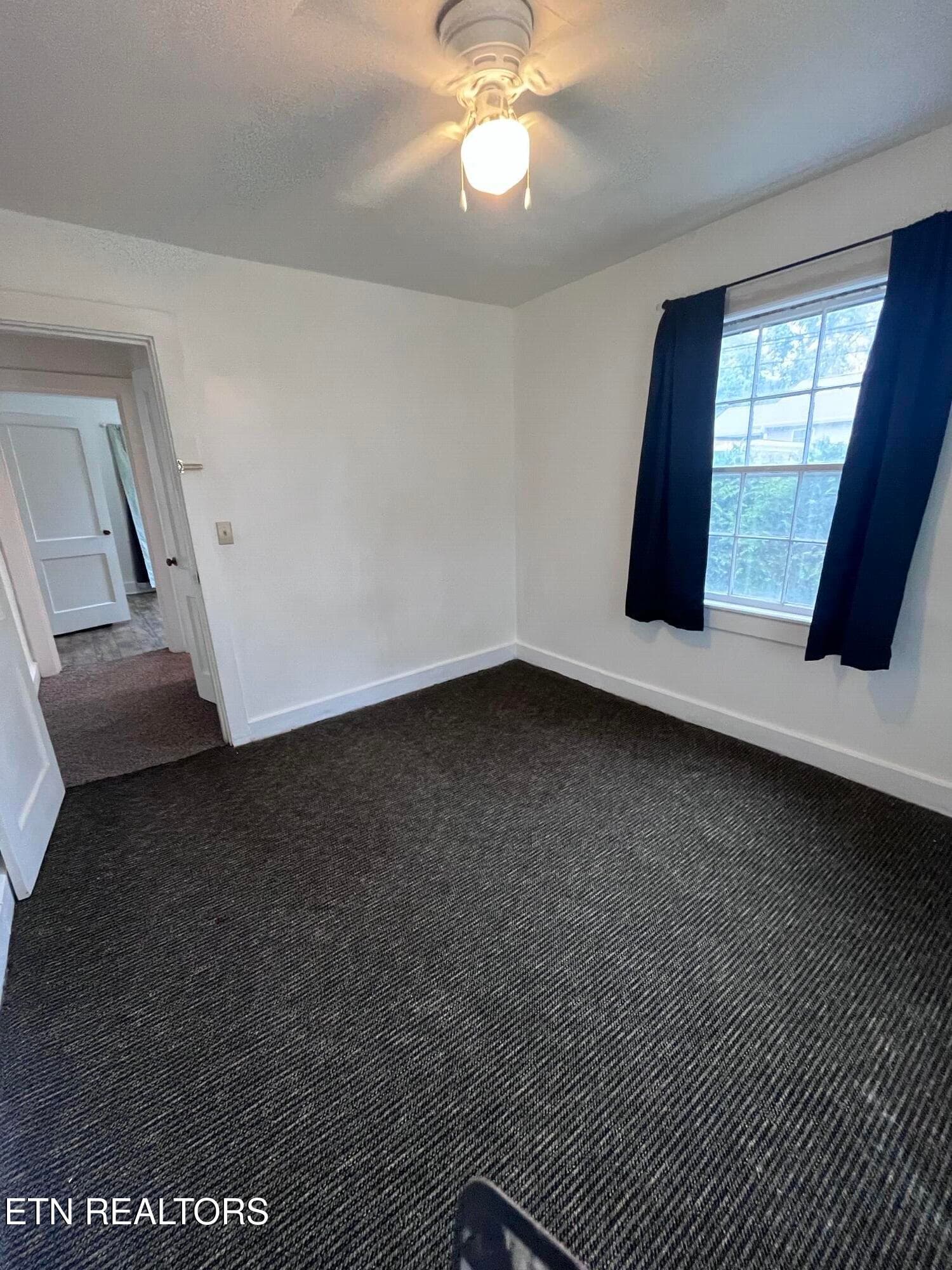 Front Bedroom - 227 Henderson Ave, Sevierville, TN 37862