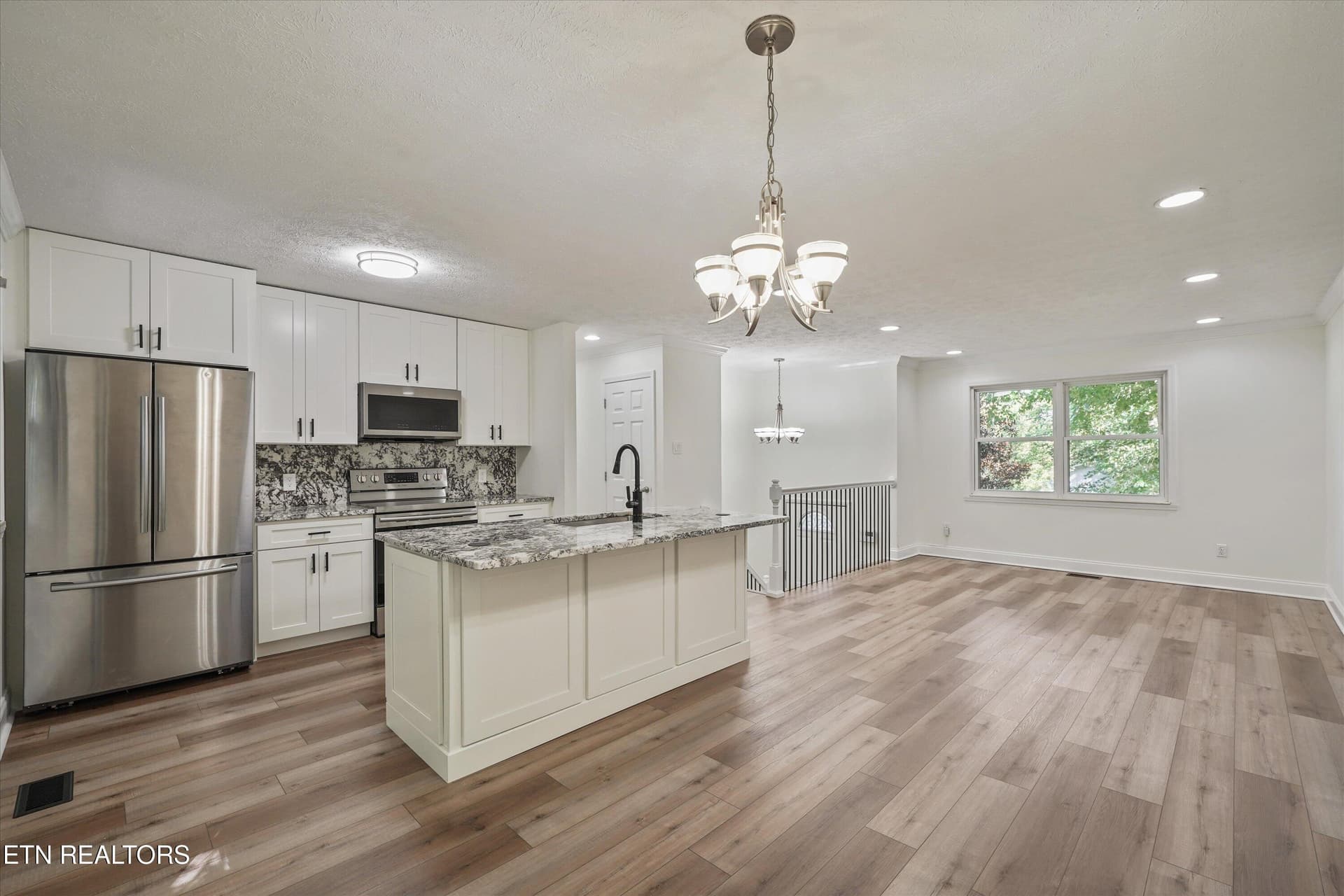 8 - 2329 Roundtree Rd, Knoxville, TN 37923