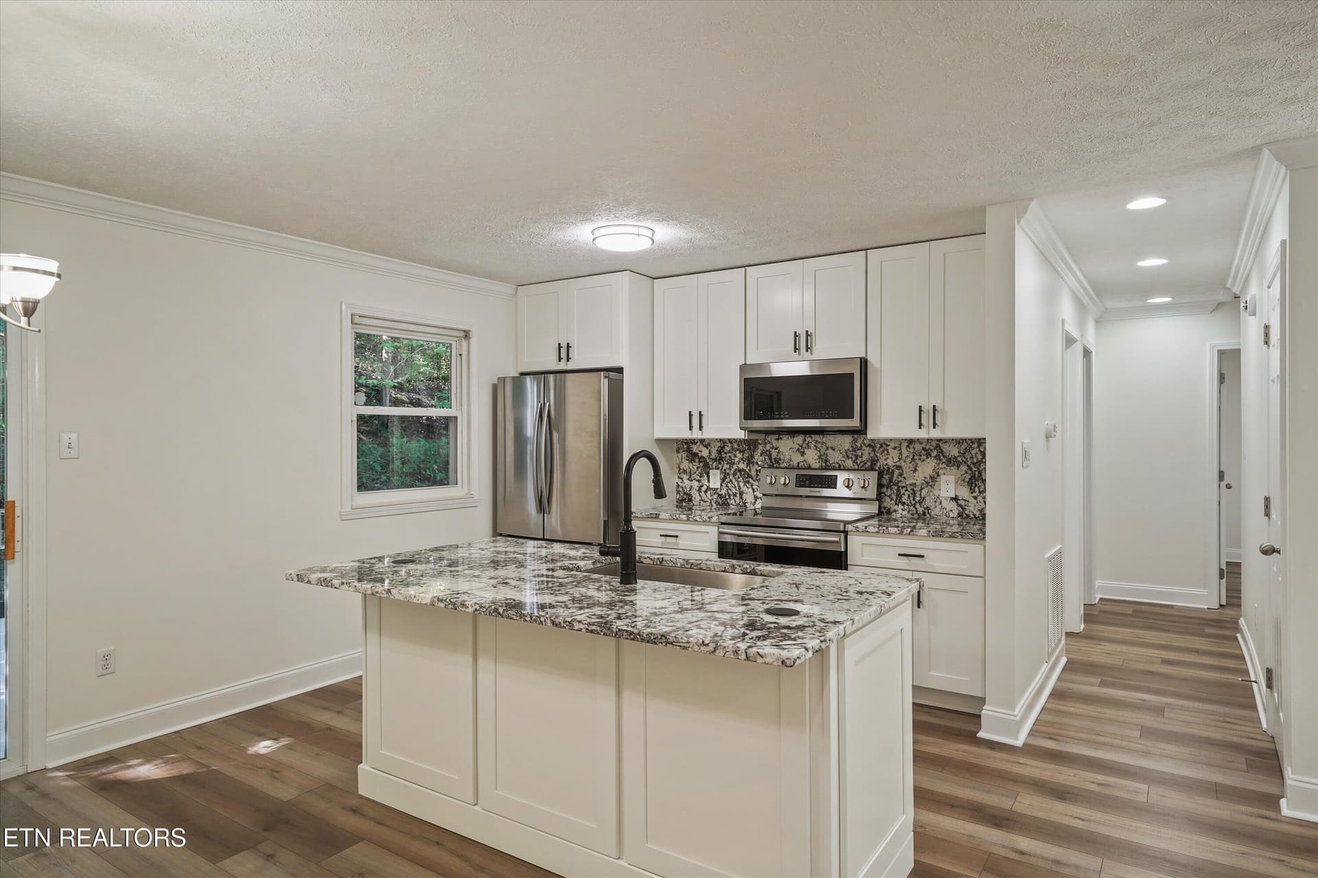 10 - 2329 Roundtree Rd, Knoxville, TN 37923
