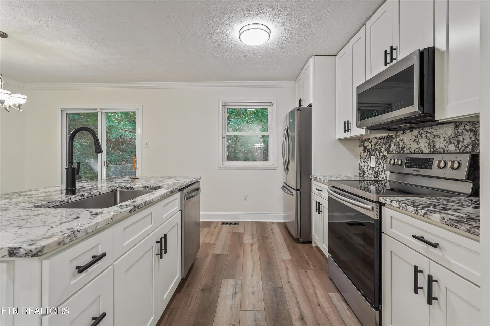 16 - 2329 Roundtree Rd, Knoxville, TN 37923