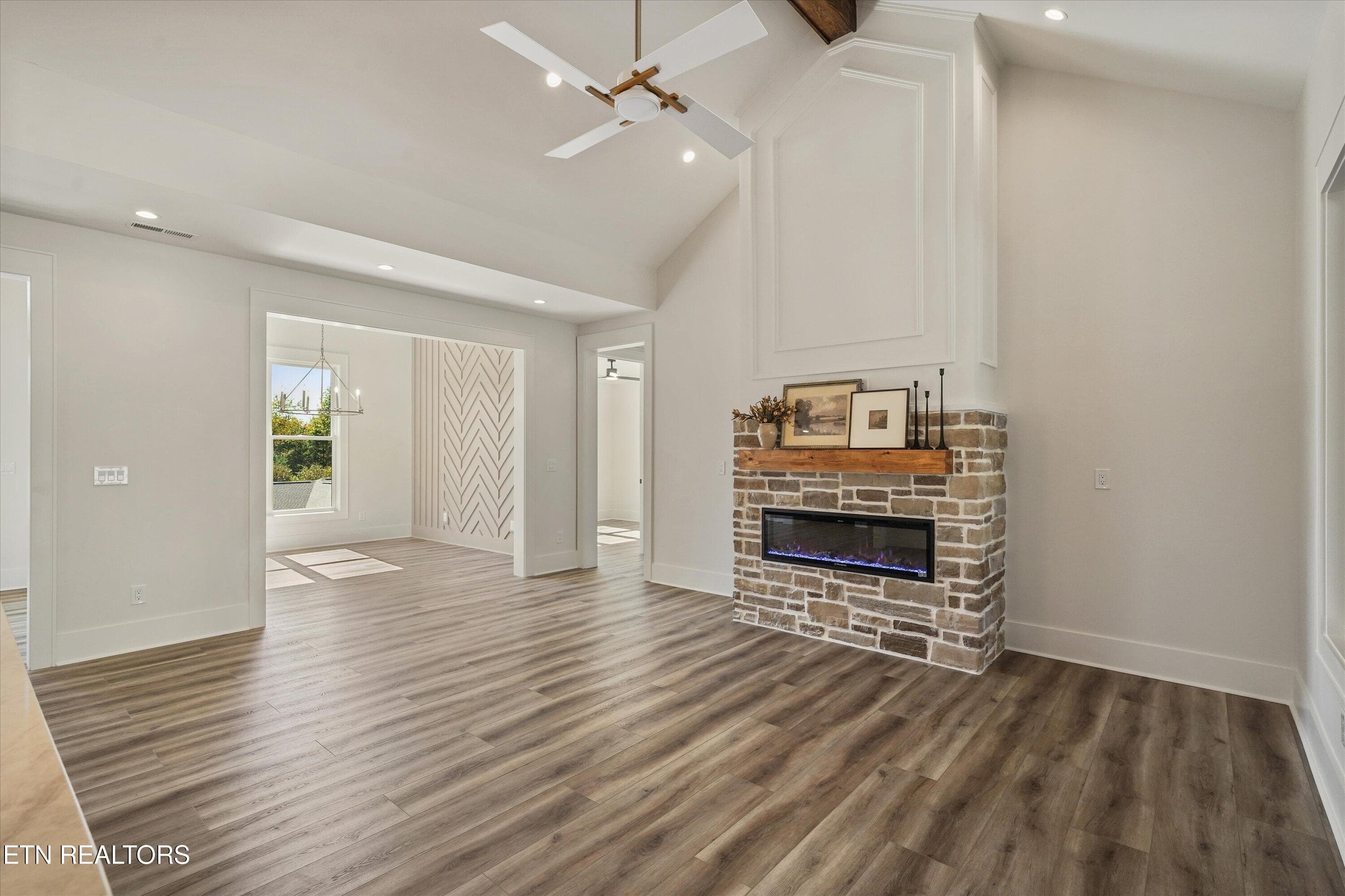 19-107 Amohi Way 13 - 107 Amohi Way, Loudon, TN 37774