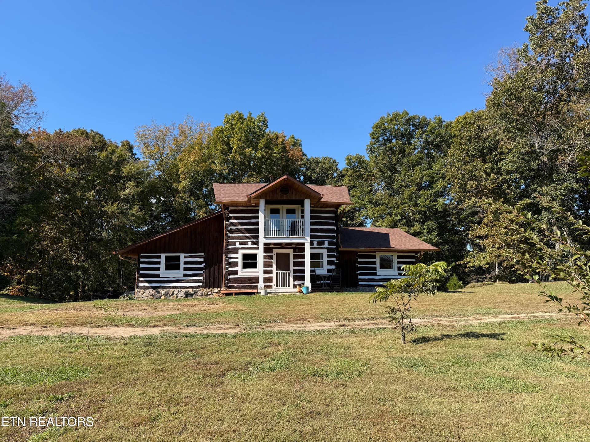 360 Woods Hollow Rd, Decatur, TN 37322