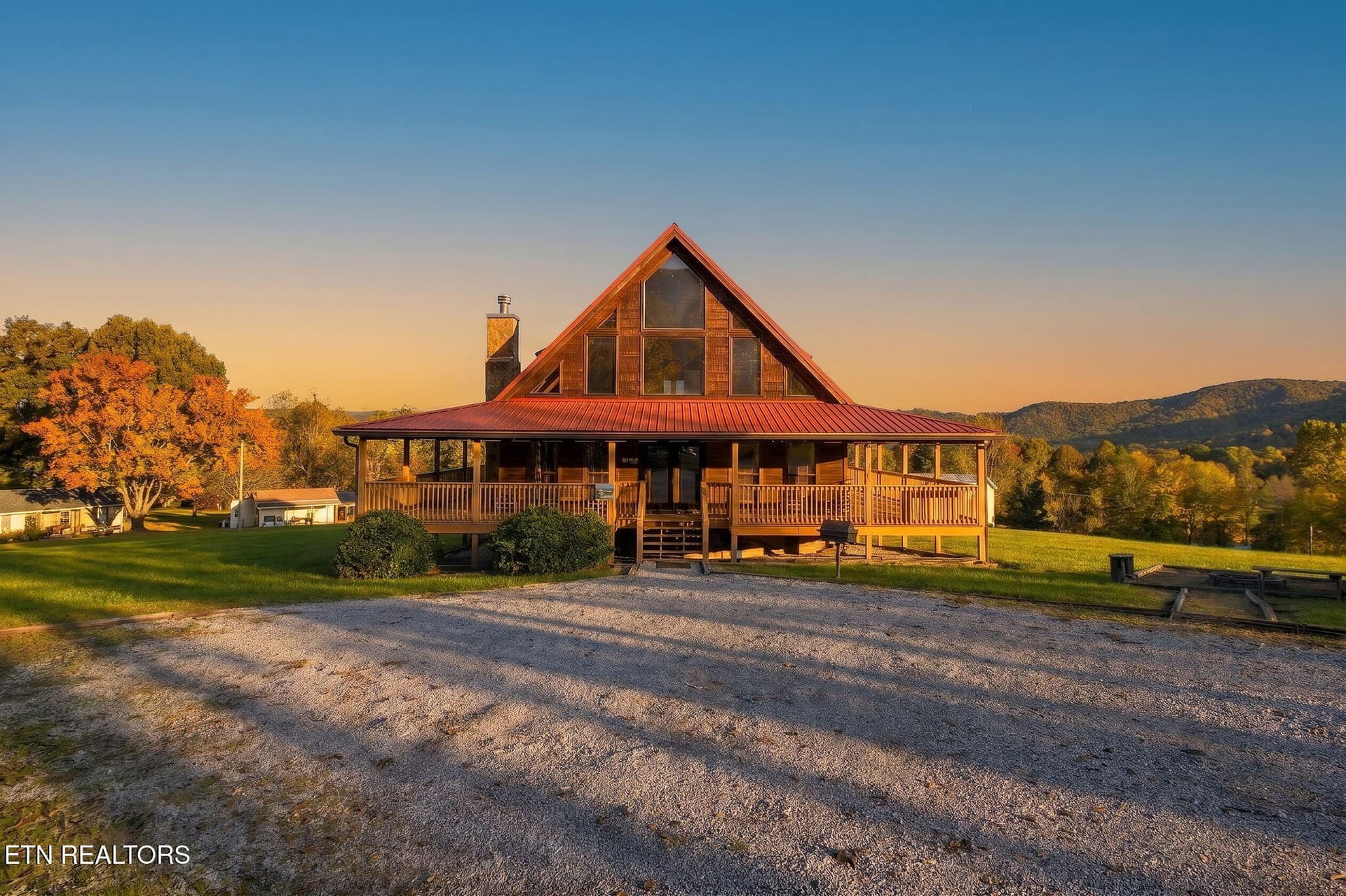 42-web-or-mls-4K-DZ3A5718 - 3213 Grinders Way, Sevierville, TN 37862