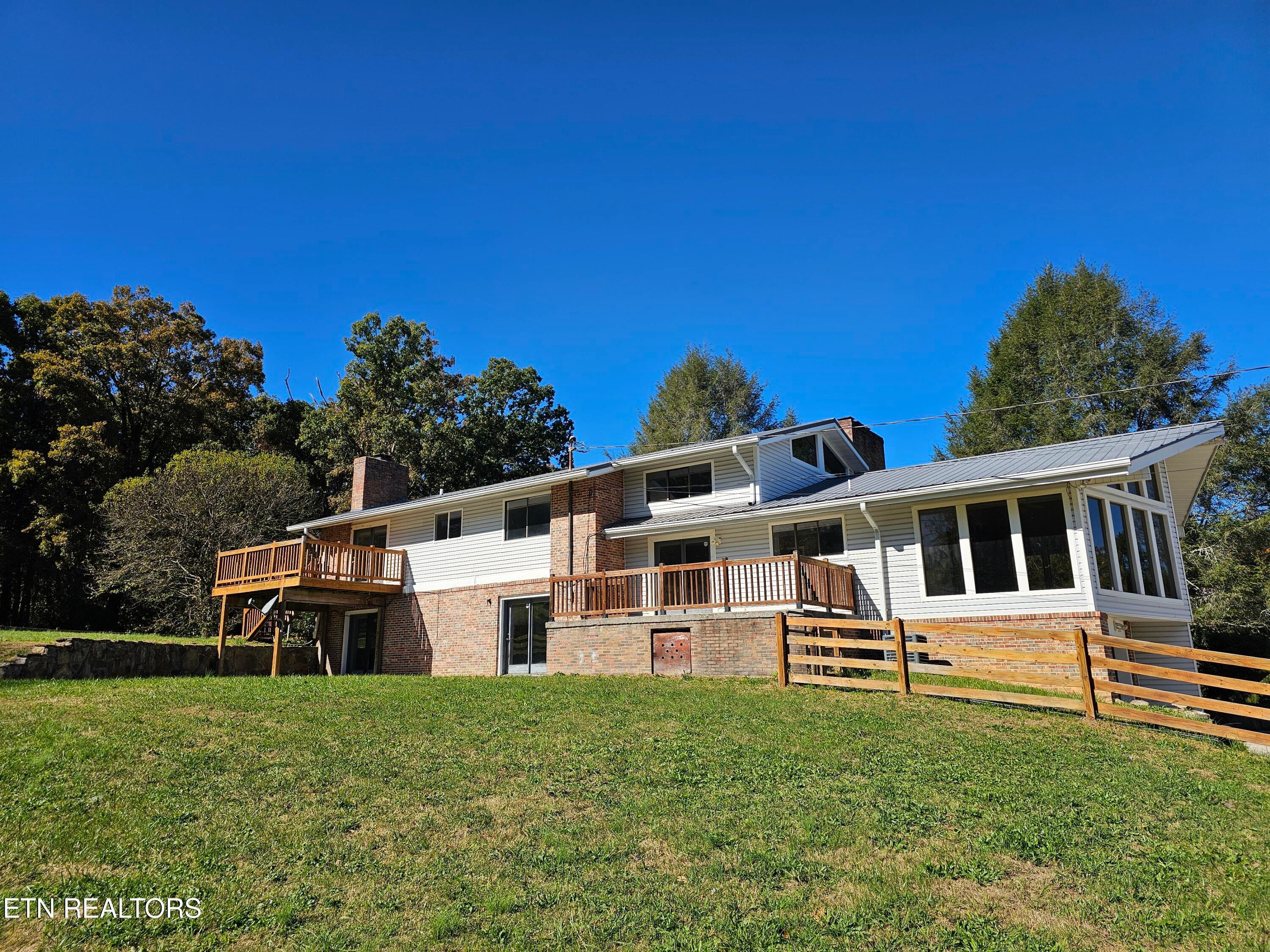 20261023_143759 - 229 Mcneeley Drive, LaFollette, TN 37766