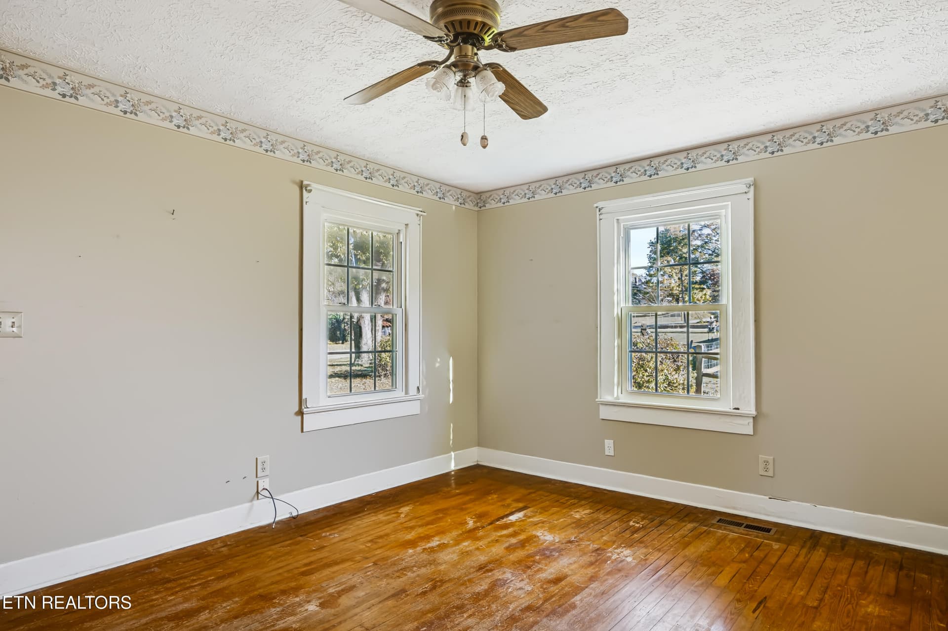 2515MentorRd-2 - 2515 Mentor Rd, Louisville, TN 37777