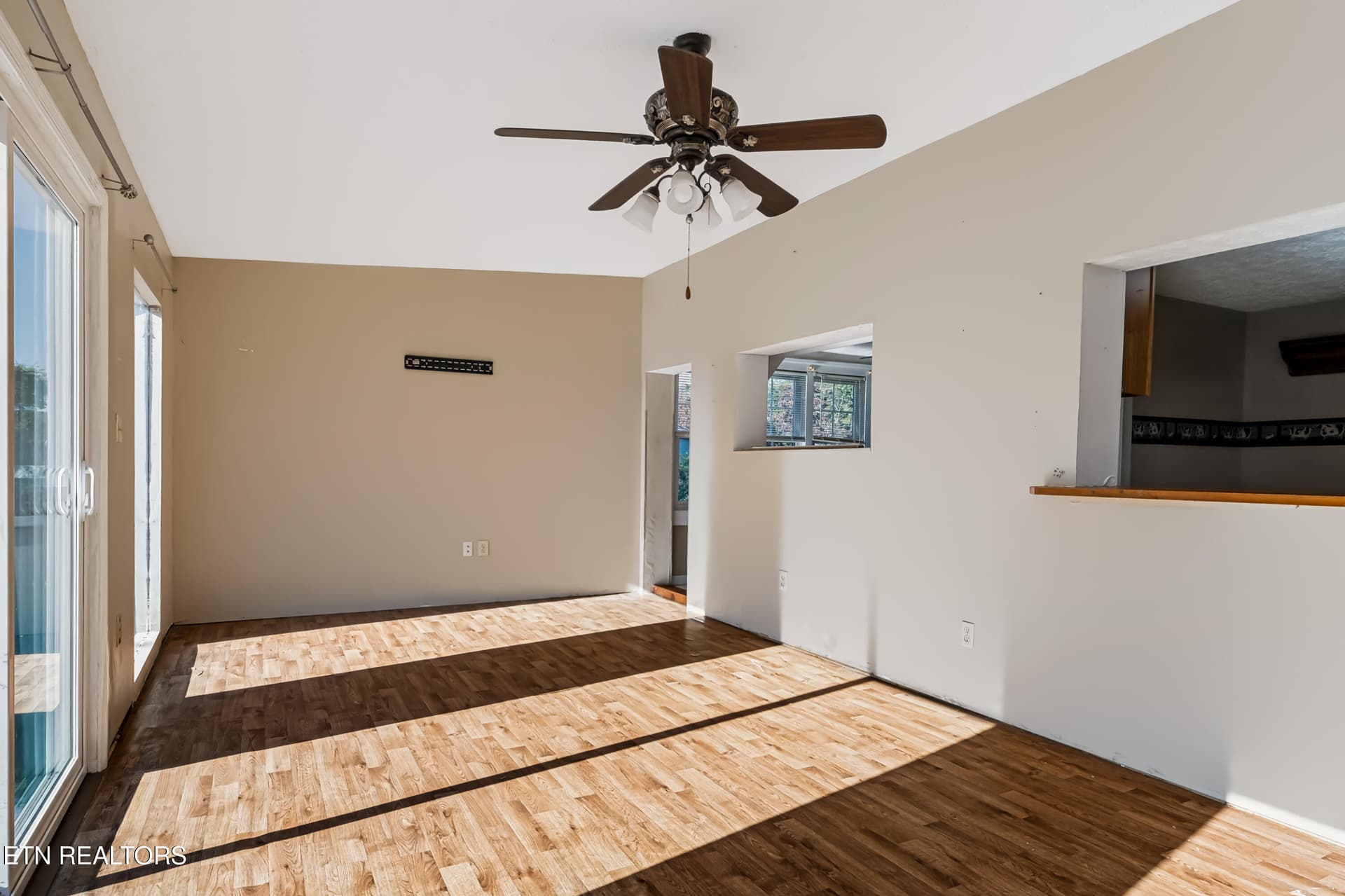 2515MentorRd-27 - 2515 Mentor Rd, Louisville, TN 37777