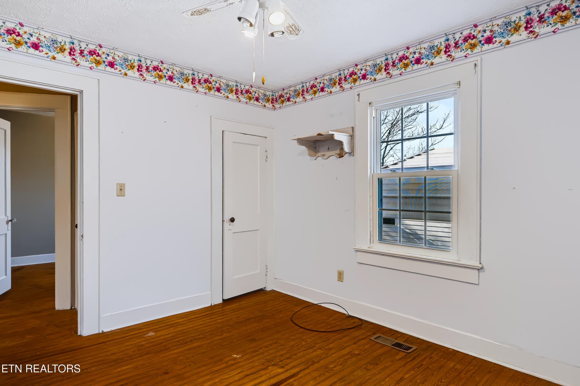 2515MentorRd-9 - 2515 Mentor Rd, Louisville, TN 37777