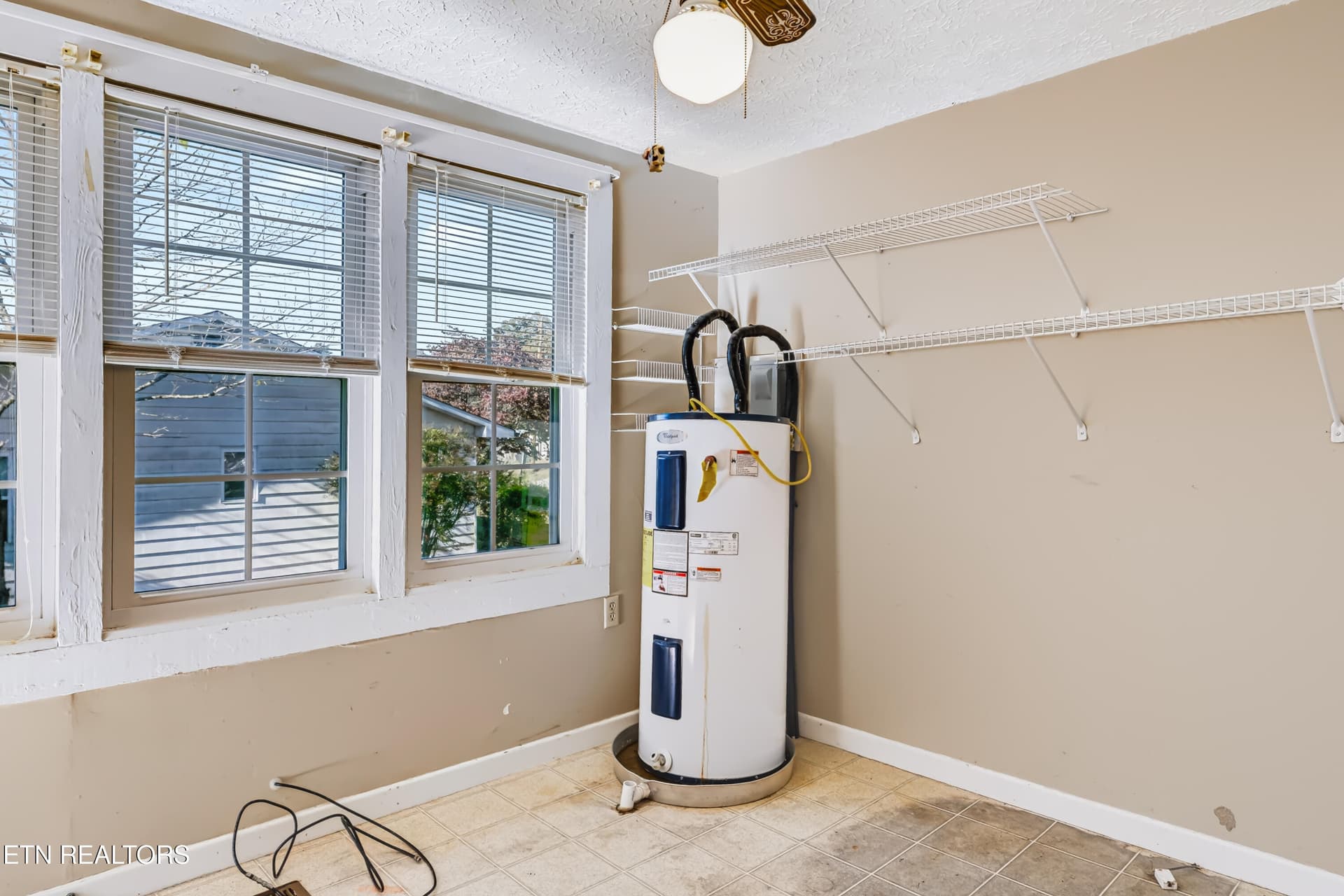 2515MentorRd-29 - 2515 Mentor Rd, Louisville, TN 37777