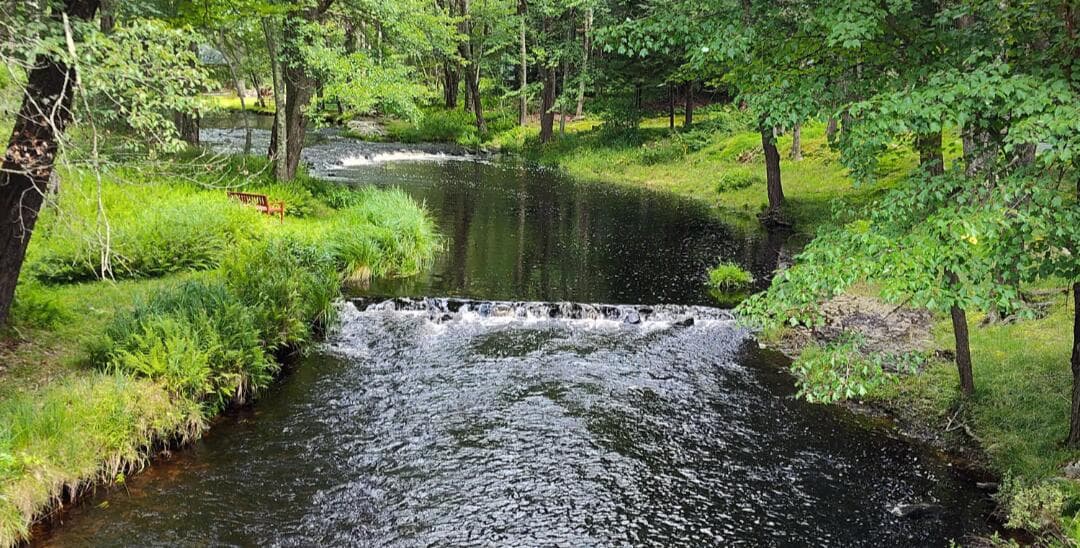 stream The hide out - 43 Underwood Lane, Lake Ariel, PA 18436, Lake Ariel