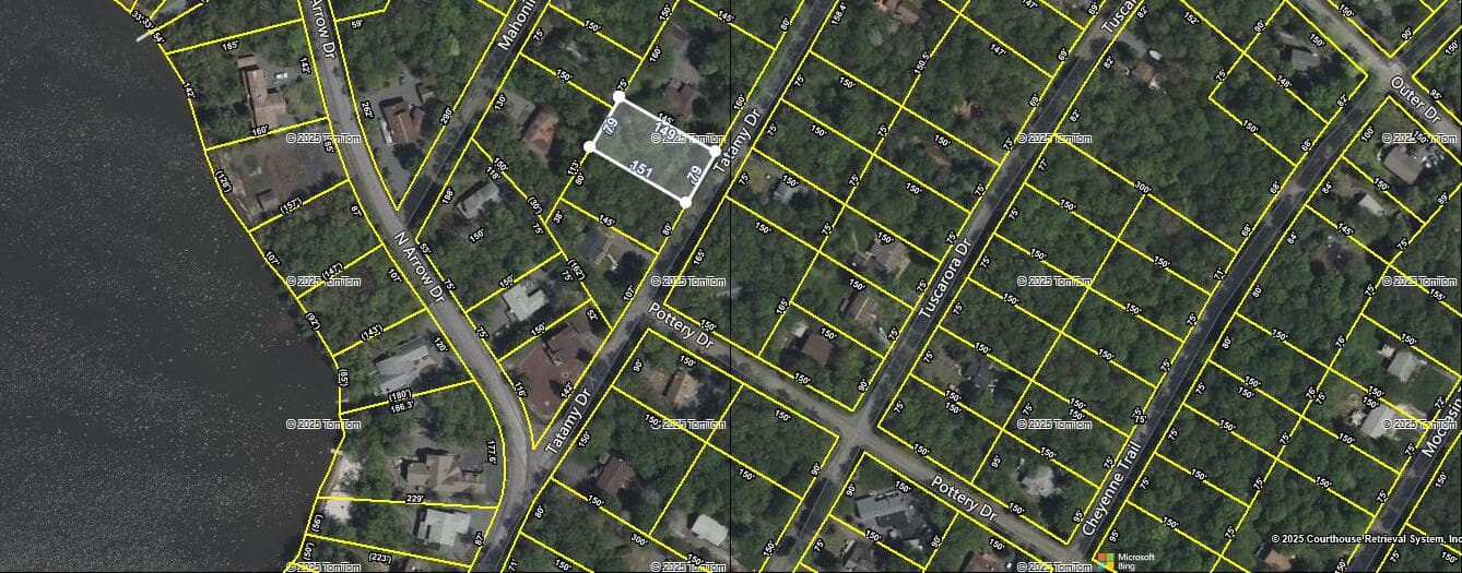 Tatamy Dr 7 Drive, Pocono Lake, PA 18347