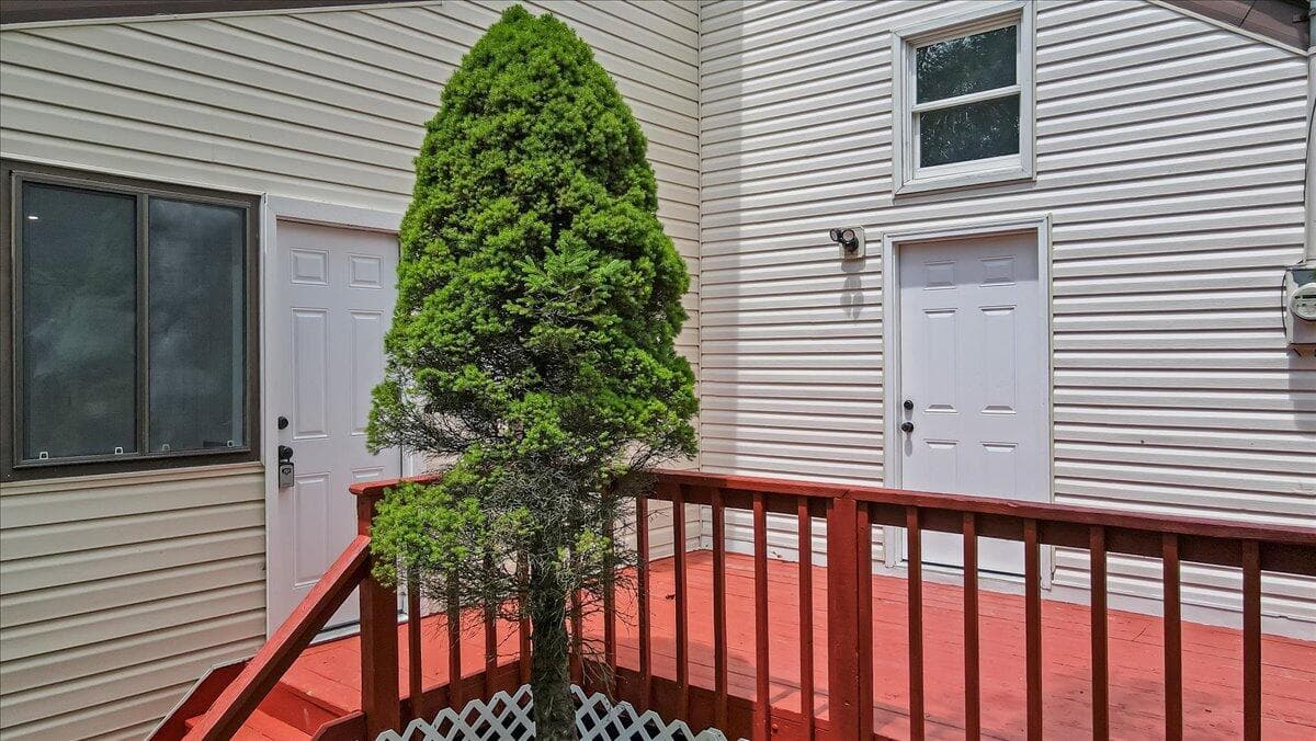 06-Photo Jun 19 2025, 1 33 04 PM - 7198 Rimrock Drive, Tobyhanna, PA 18466, Tobyhanna