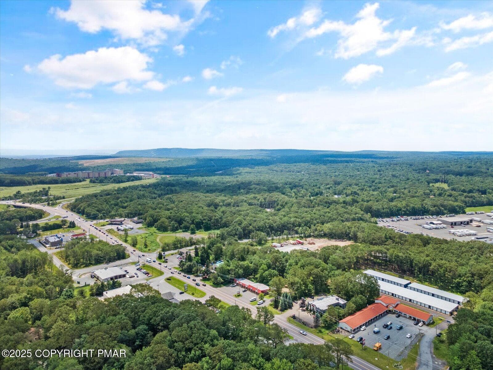 2642 Roiute 940 Pocono Summit Office bui - 2642 Route 940, Pocono Summit, PA 18346, Pocono Summit