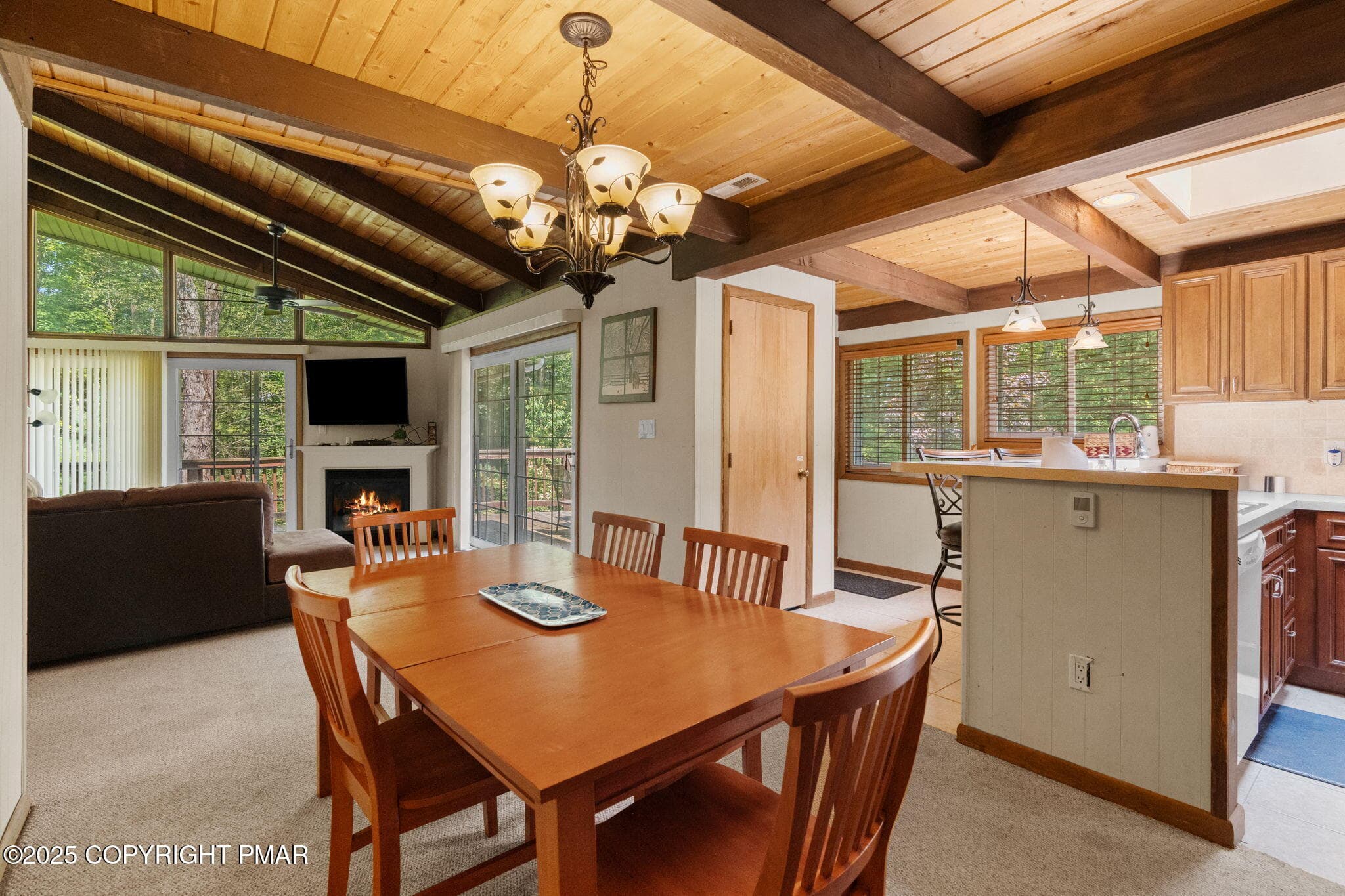 Upper Unit -Dining - 336 Sir Bradford Road, Pocono Lake, PA 18347, Pocono Lake