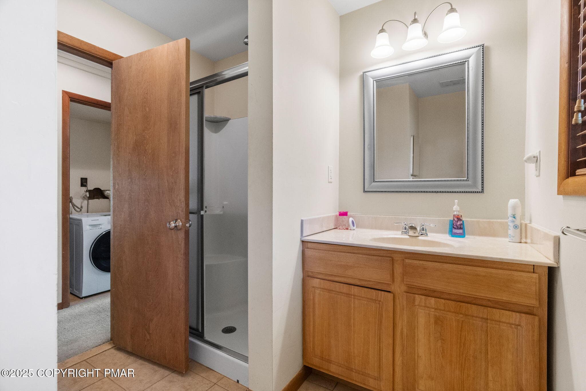 Upper Unit -Bathroom 2 - 336 Sir Bradford Road, Pocono Lake, PA 18347, Pocono Lake