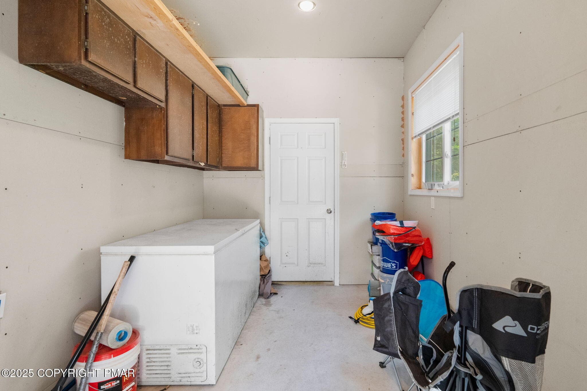 Garage Storage - 336 Sir Bradford Road, Pocono Lake, PA 18347, Pocono Lake