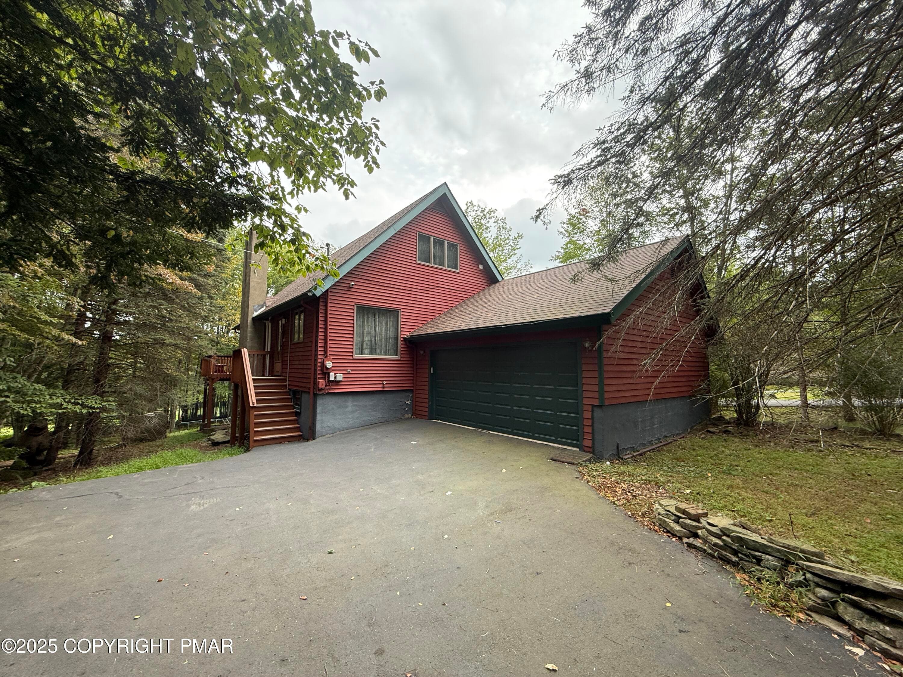 63 S. Fairway Drive, Lake Ariel, PA 18436