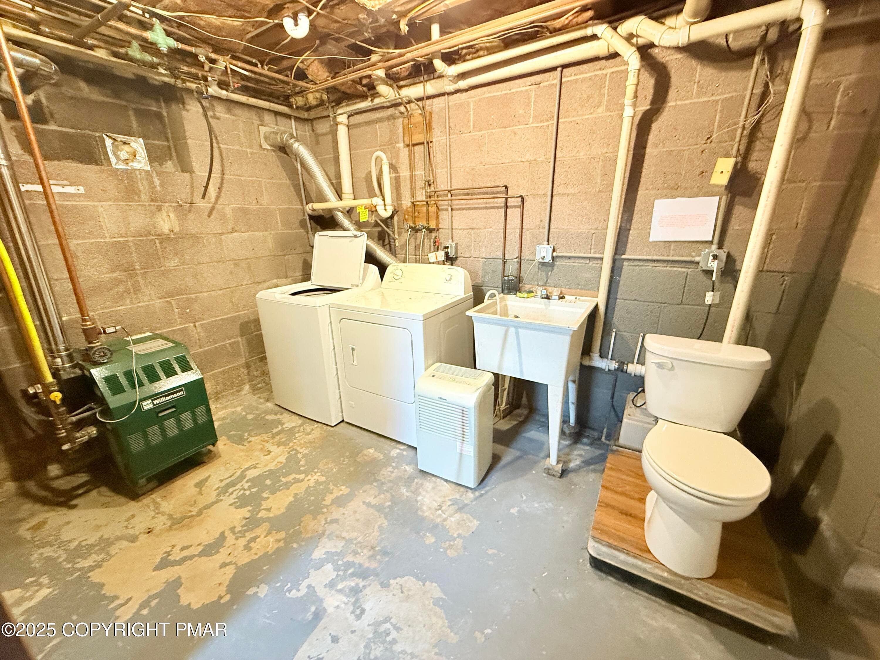 87E54732-538E-463E-92A9-0EACD8F76AB2_1_2 - 63 S. Fairway Drive, Lake Ariel, PA 18436, Lake Ariel