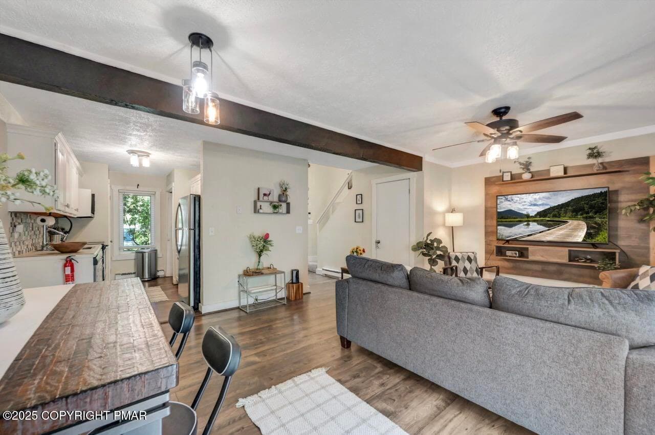 40 Alpine 10 Large - 40 Alpine, Lake Harmony, PA 18624