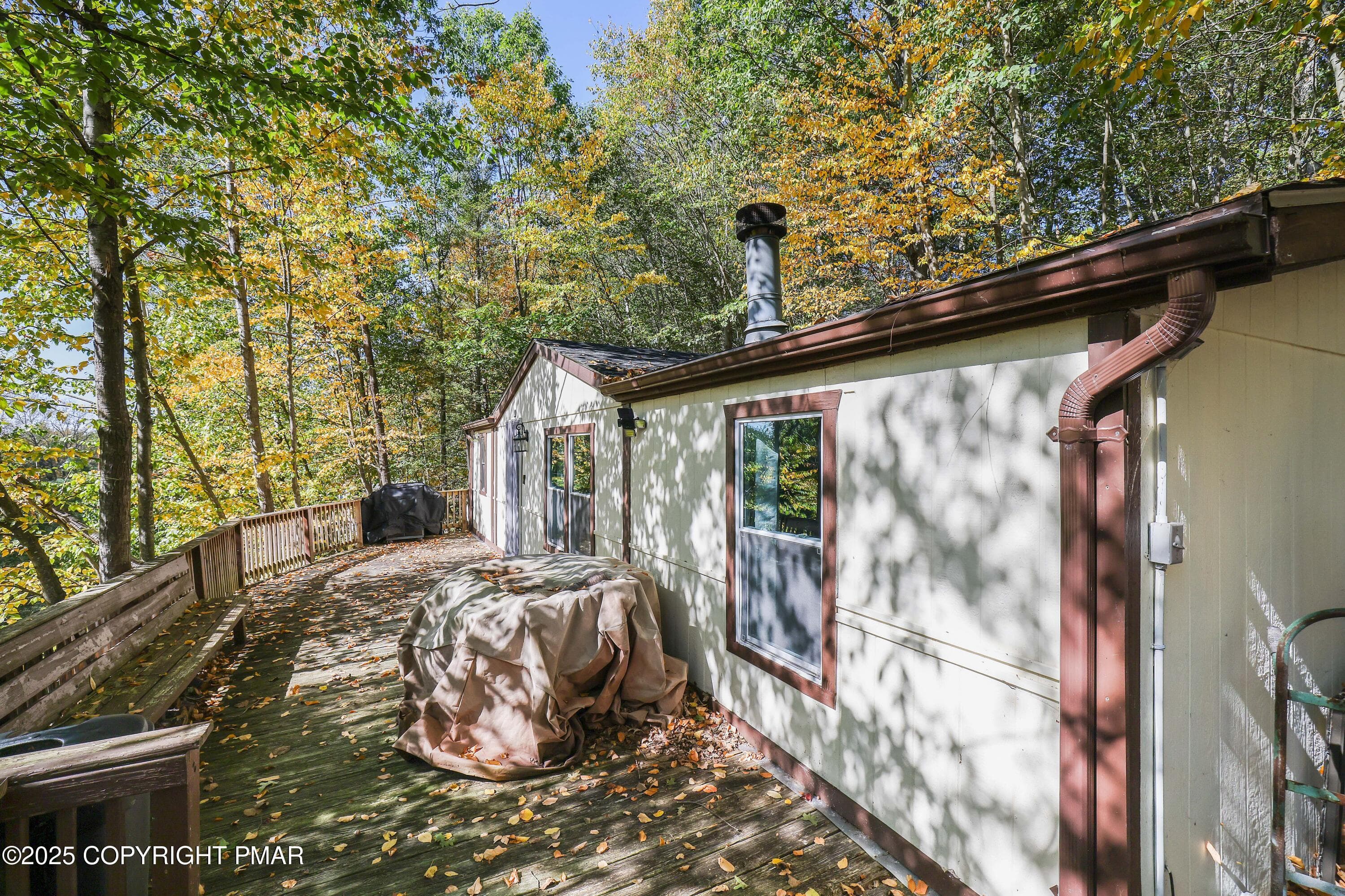 117 Teak Drive, Greentown, PA 18426