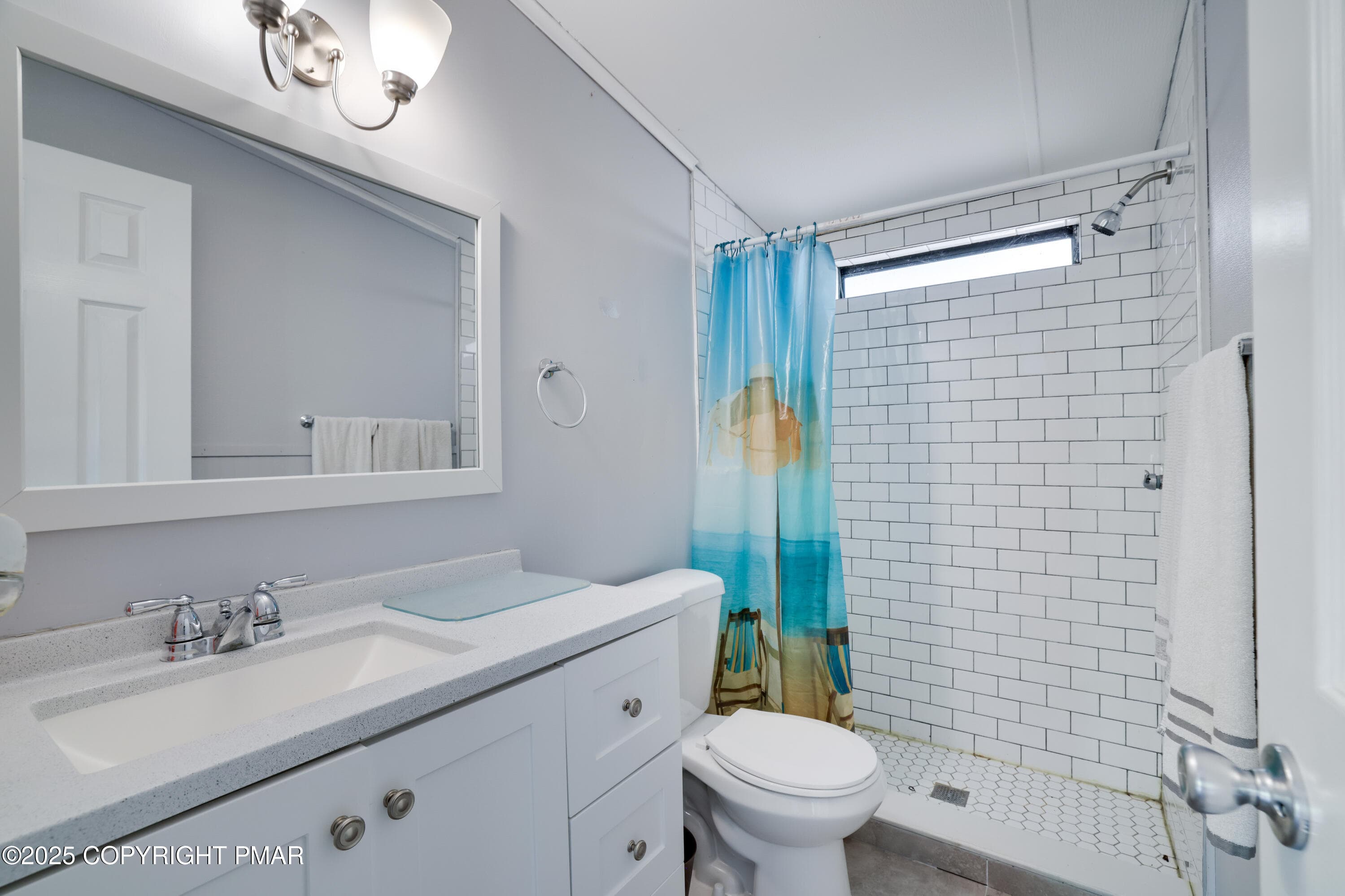 RBR56100 - 117 Teak Drive, Greentown, PA 18426, Greentown