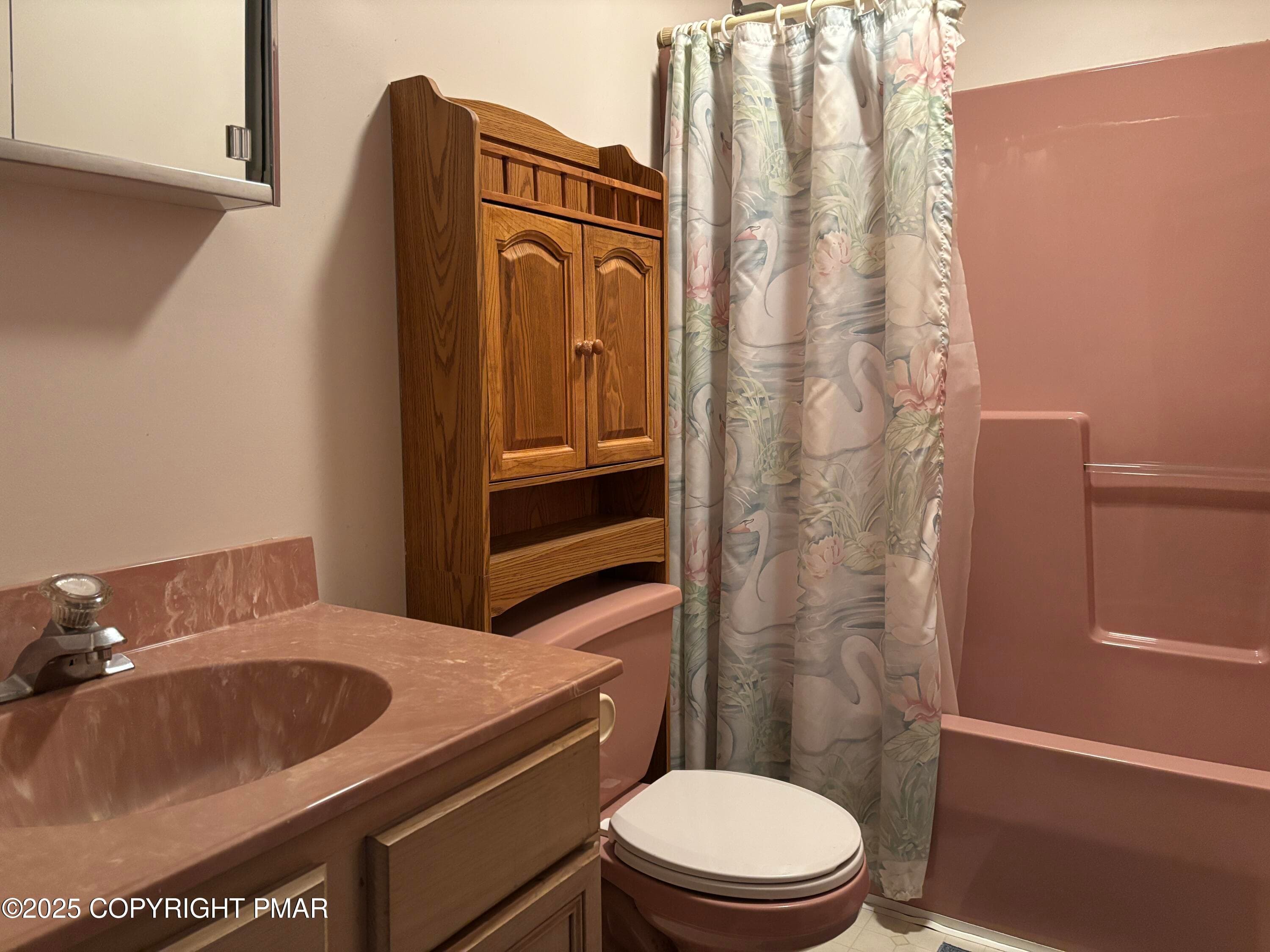 full bath - 329 Kilmer Trail, Albrightsville, PA 18210, Albrightsville
