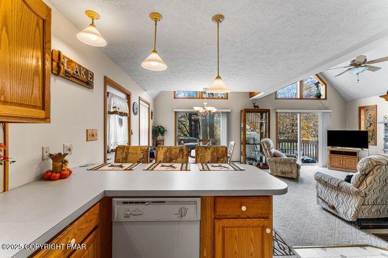 355 14 - 355 Orono Drive, Pocono Lake, PA 18347, Pocono Lake