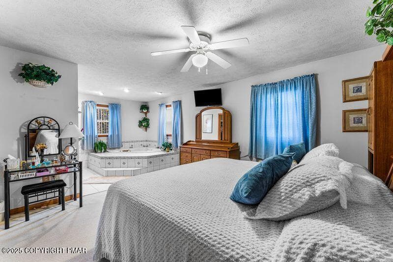 355 32 - 355 Orono Drive, Pocono Lake, PA 18347, Pocono Lake