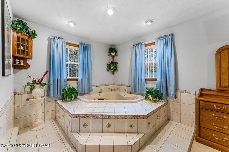 355 35 - 355 Orono Drive, Pocono Lake, PA 18347, Pocono Lake