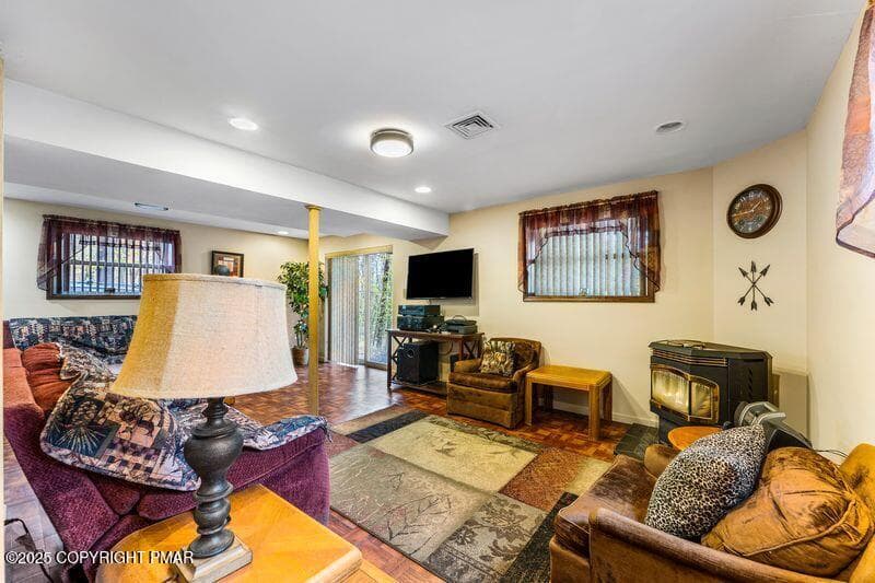 355 39 - 355 Orono Drive, Pocono Lake, PA 18347, Pocono Lake