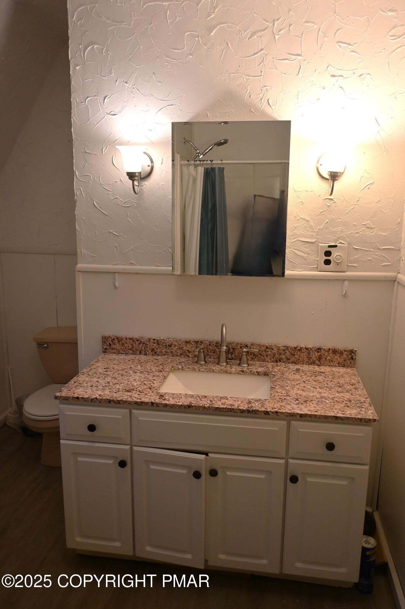 Bathroom - 2215 Pennsylvania Avenue, Martins Creek, PA 18063, Martins Creek