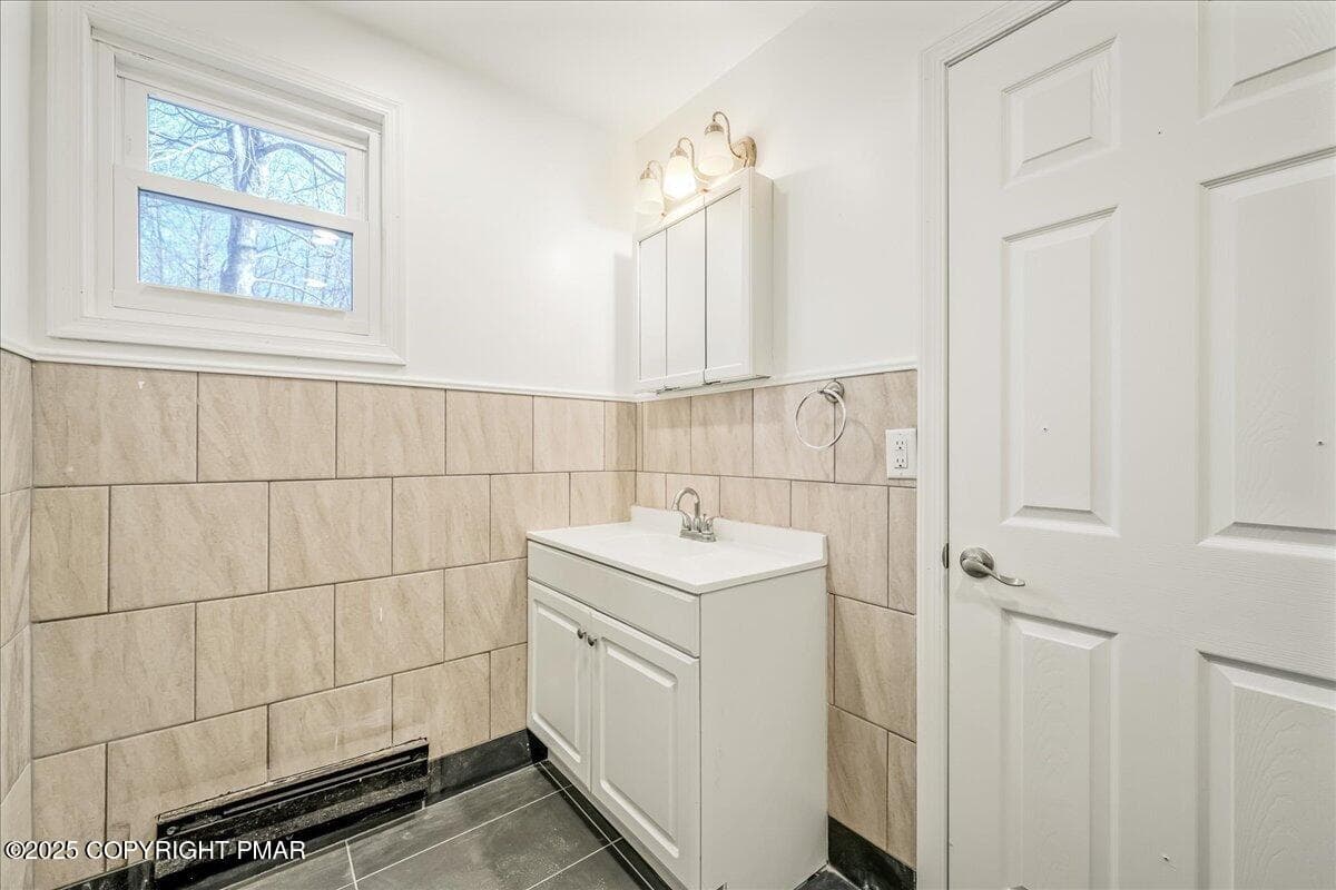 39-HomeView_Media-54_Vista_Dr - 54 Vista Drive, Albrightsville, PA 18210, Albrightsville