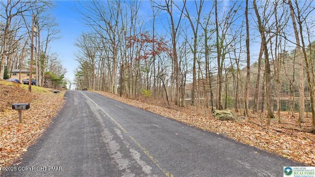 GetMedia.ashx-5 - 221 Brookdale Dr 221 Drive, Bartonsville, PA 18321, Bartonsville