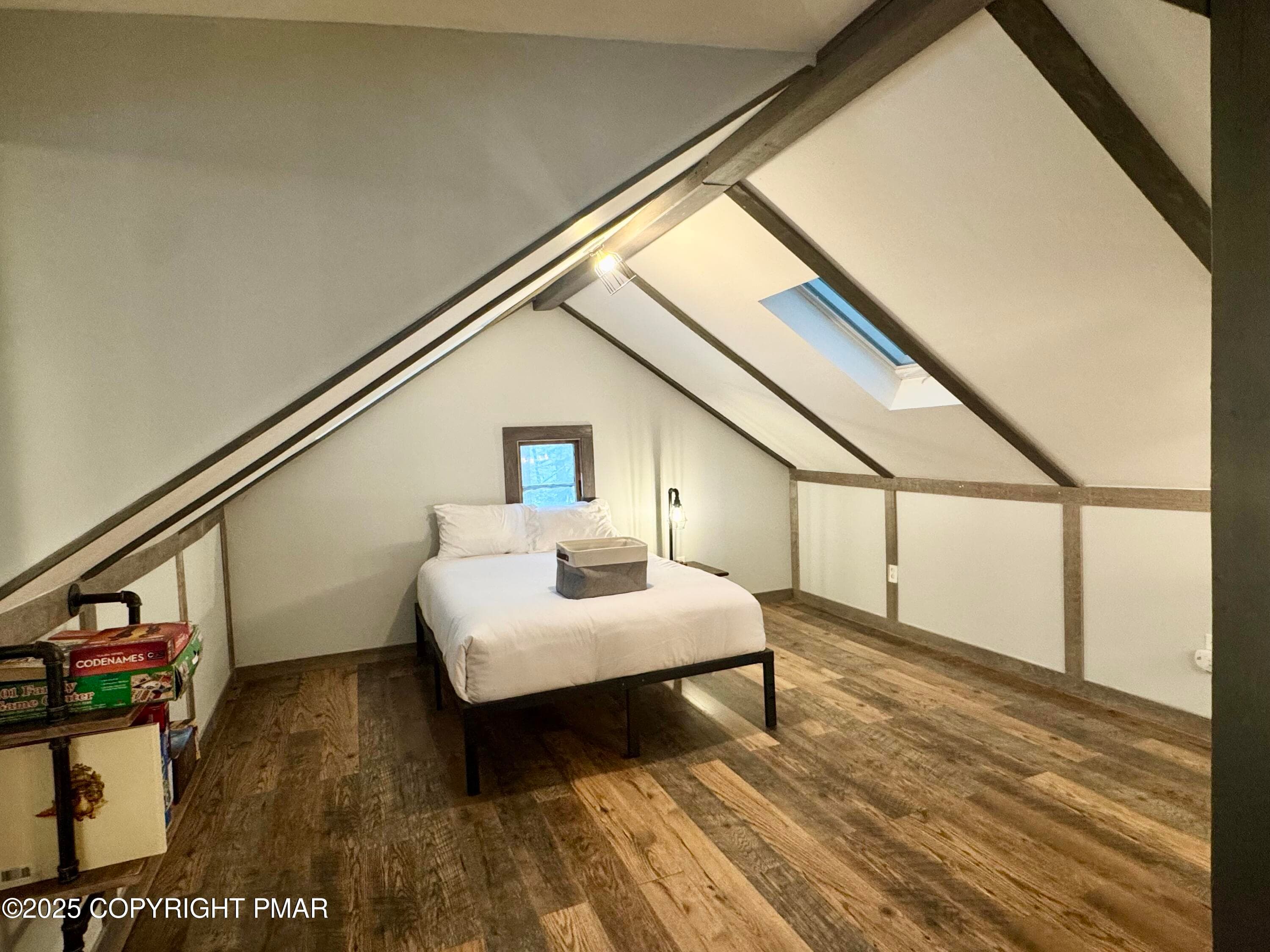Loft - 24 Split Rock Road, Lake Harmony, PA 18624, Lake Harmony