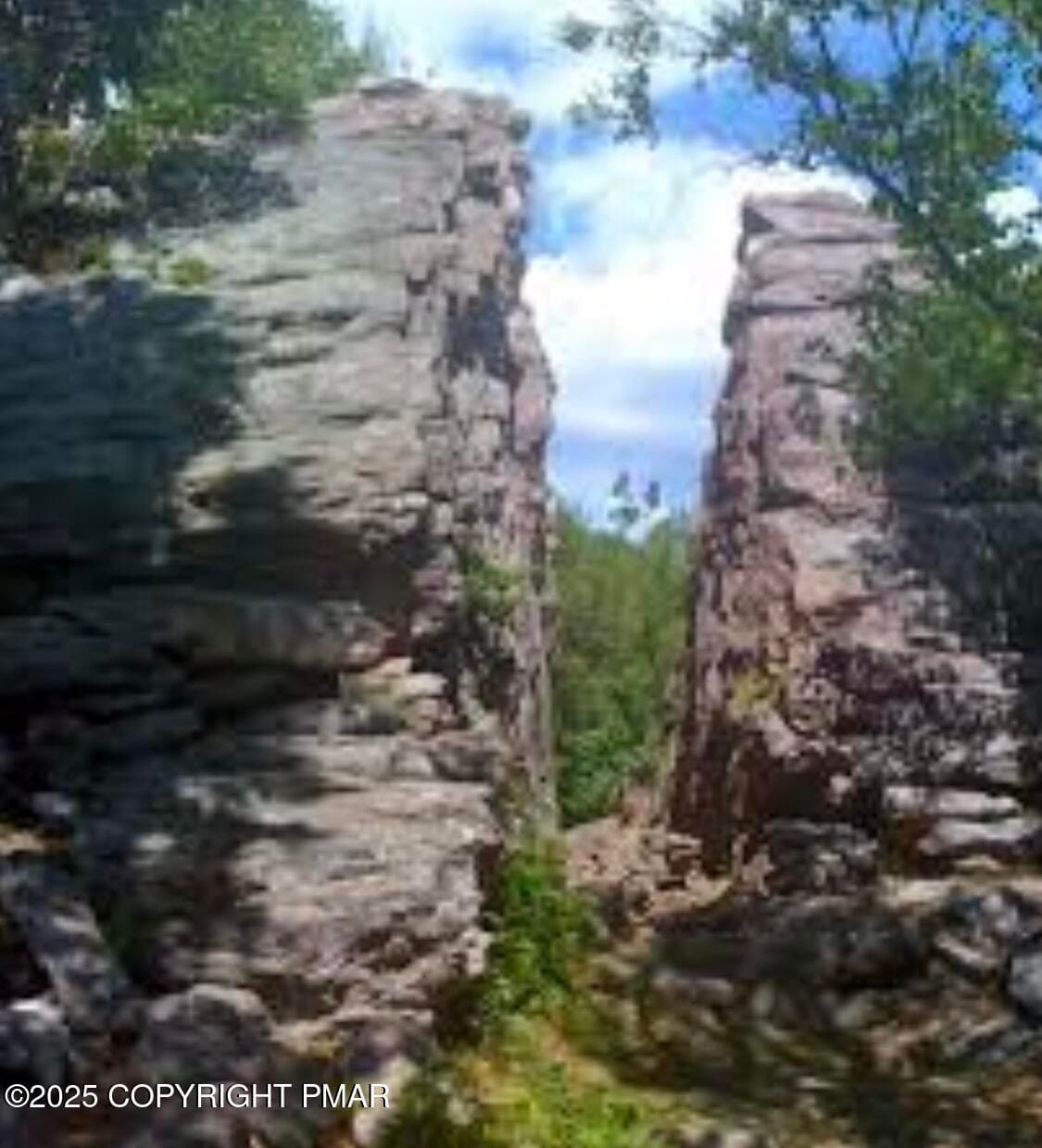 split rock - 24 Split Rock Road, Lake Harmony, PA 18624, Lake Harmony