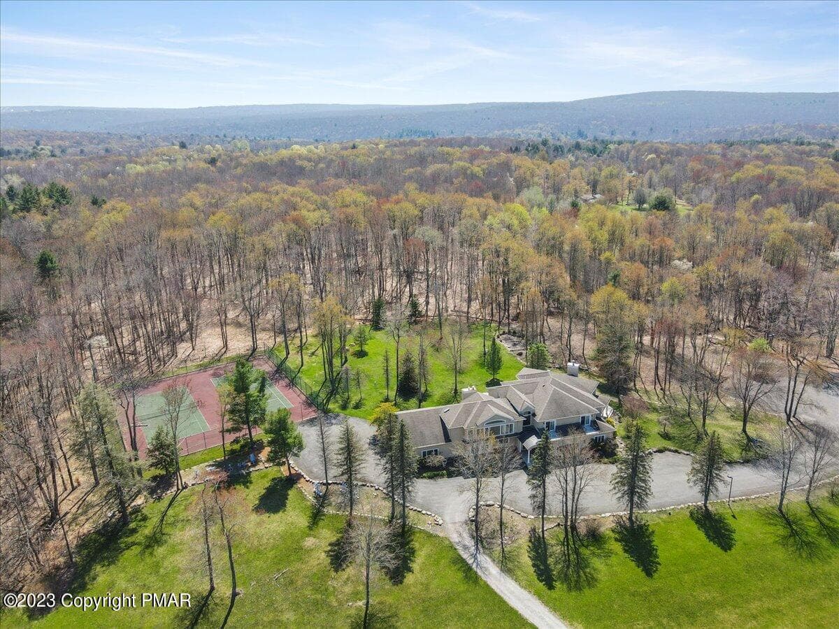 14-Photo Apr 21 2023, 2 19 08 PM - 2176 Stony Run Place, Blakeslee, PA 18610, Blakeslee