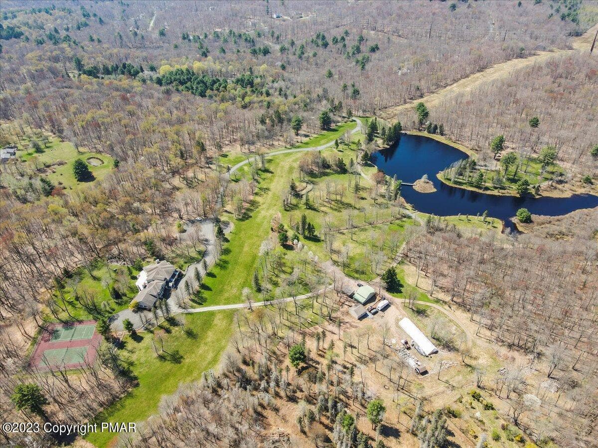 20-Photo Apr 21 2023, 2 20 21 PM - 2176 Stony Run Place, Blakeslee, PA 18610, Blakeslee
