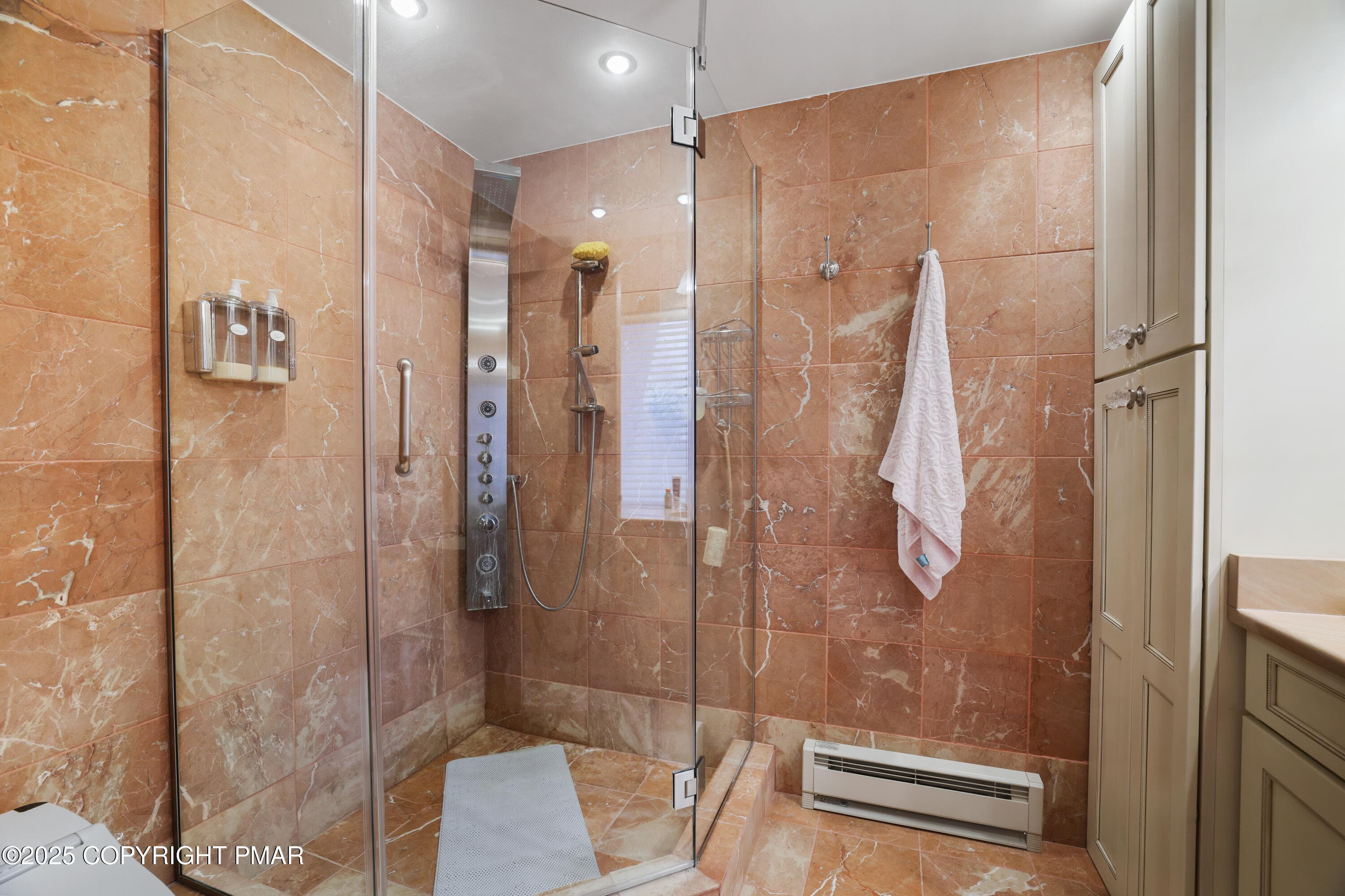 RBR55829 - 298 Overlook Way, Tannersville, PA 18372, Tannersville